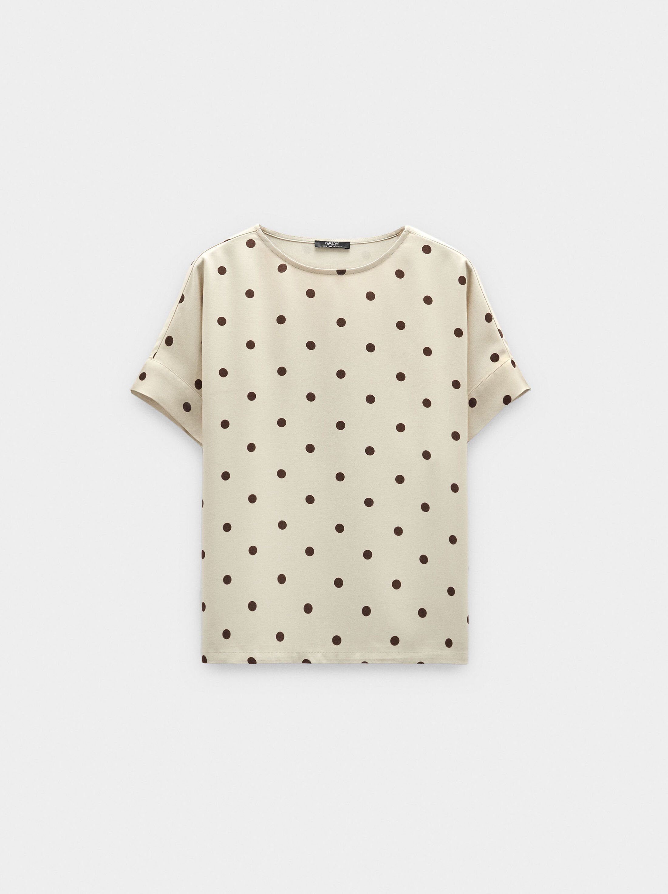 T-shirt with polka dots image number 4.0