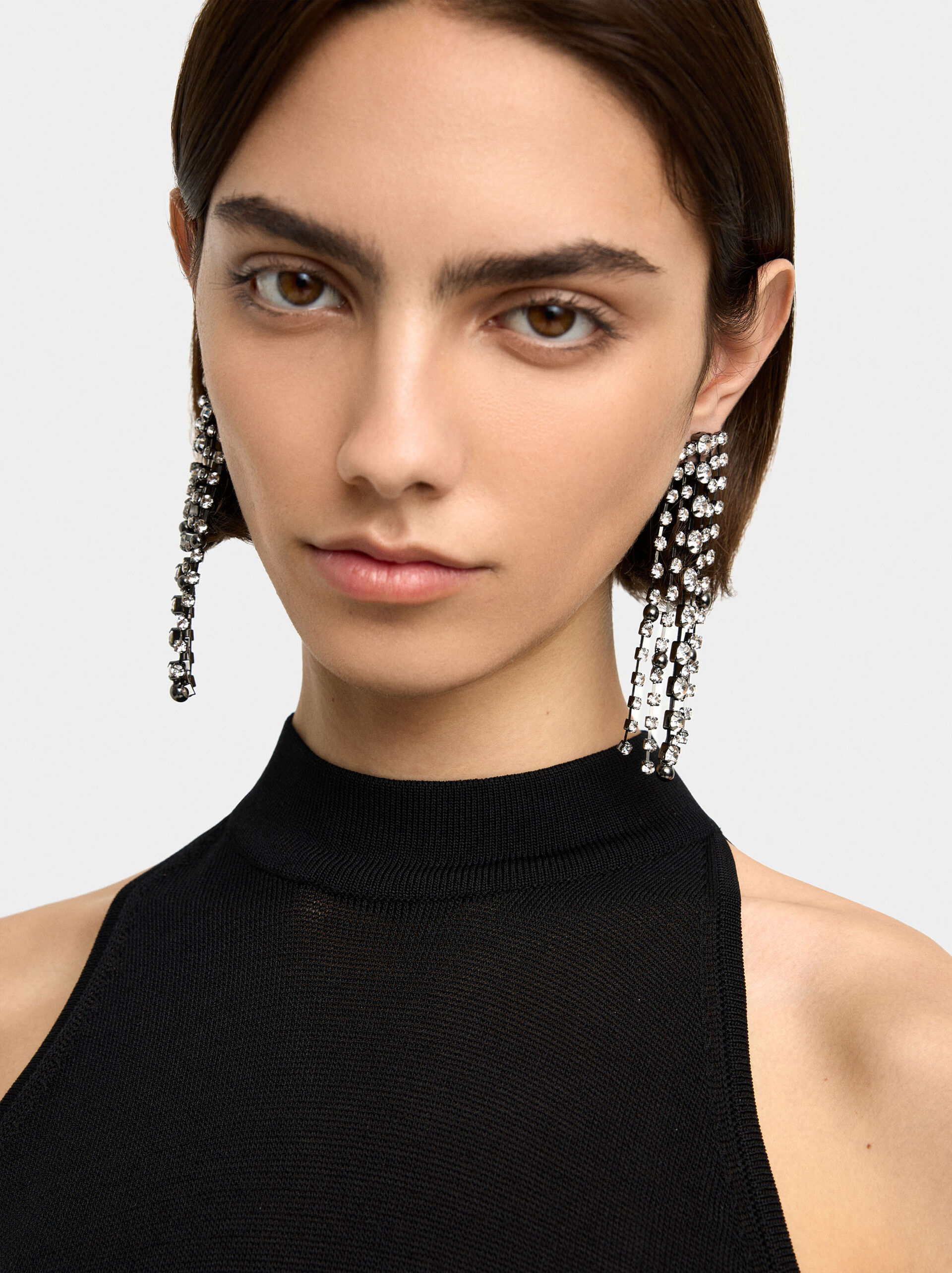 Long earrings with crystals image number 0.0