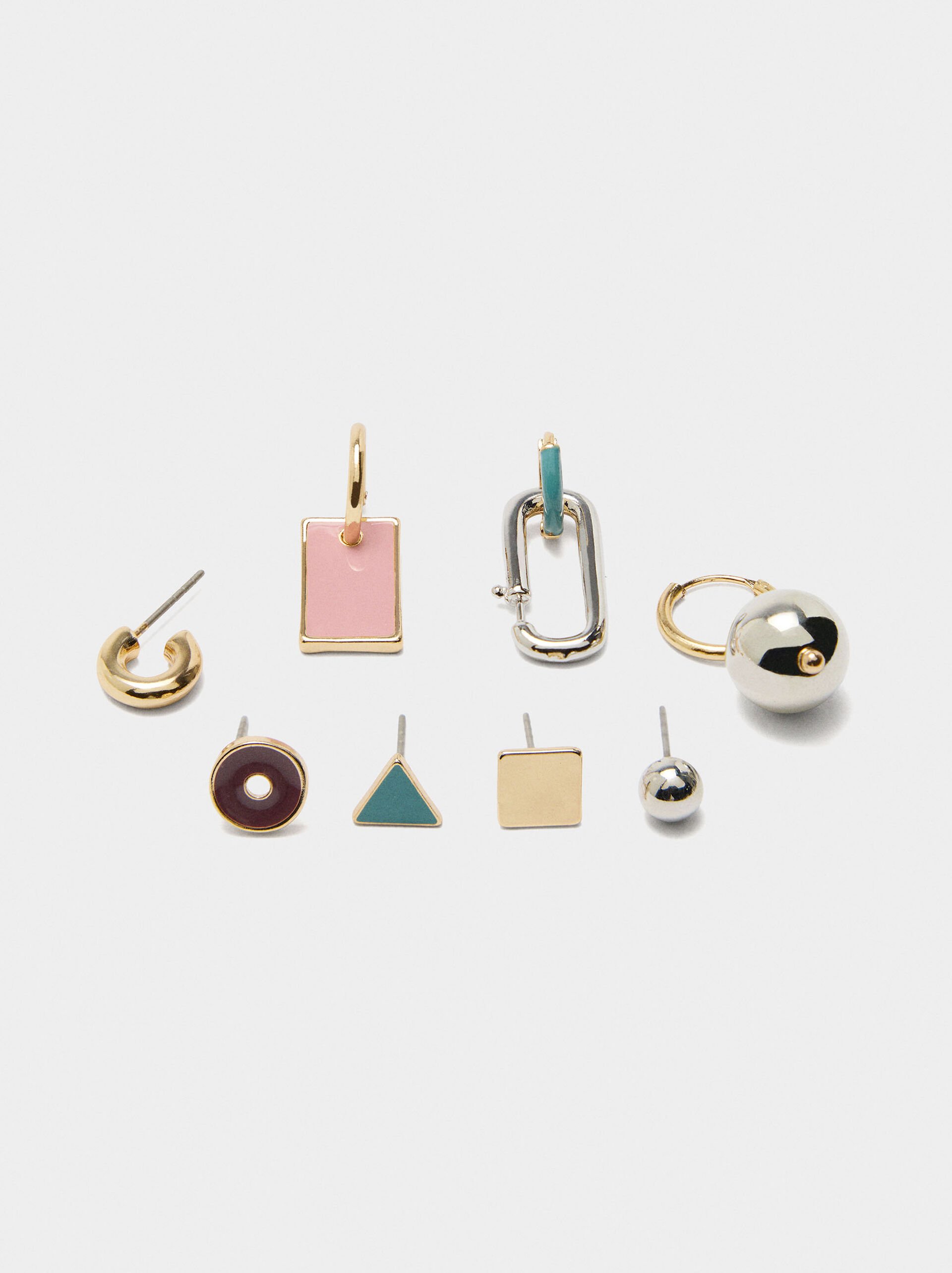 Asymmetric set of earrings image number 0.0