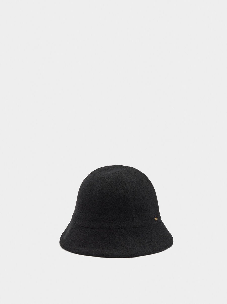 Wool bucket hat
