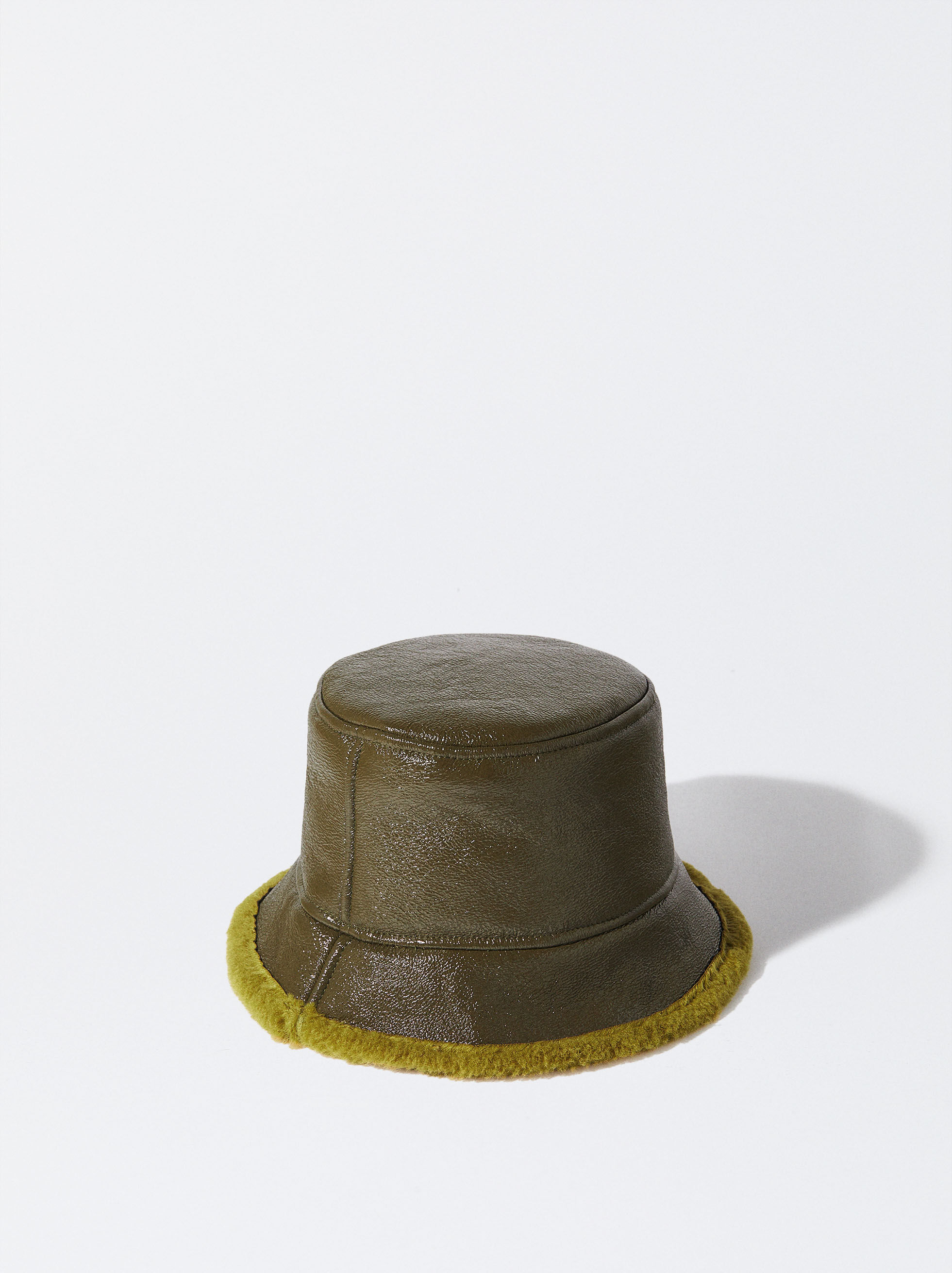 Patent top bucket hat