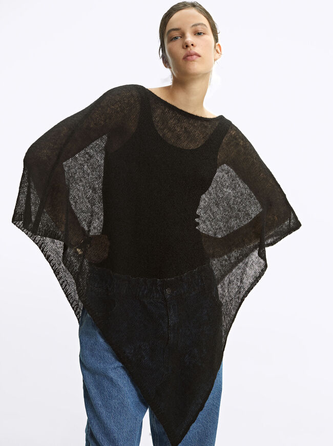 Knitted Cape image number 0.0