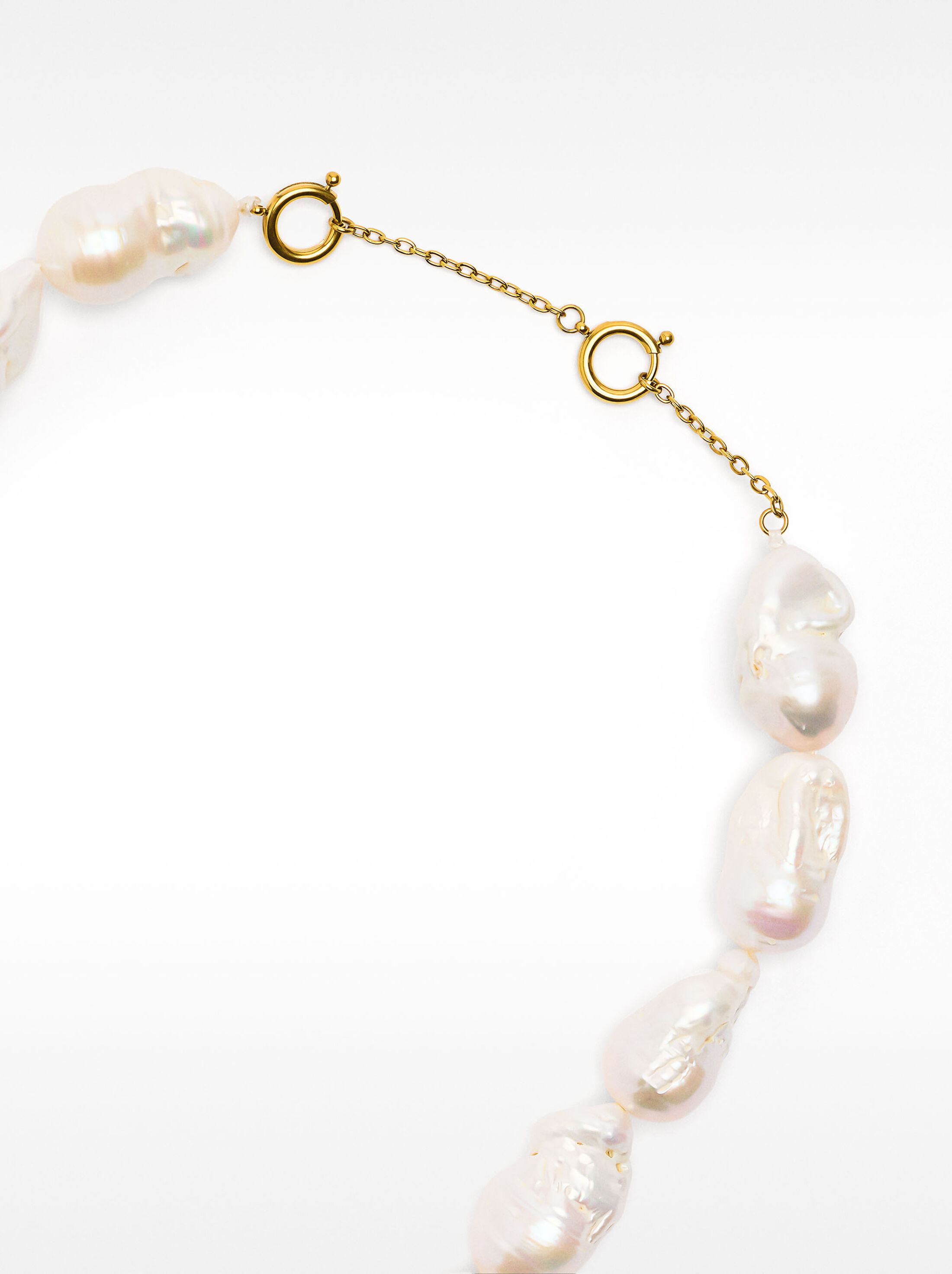 Short Necklace with Baroque Freshwater Pearls image number 3.0