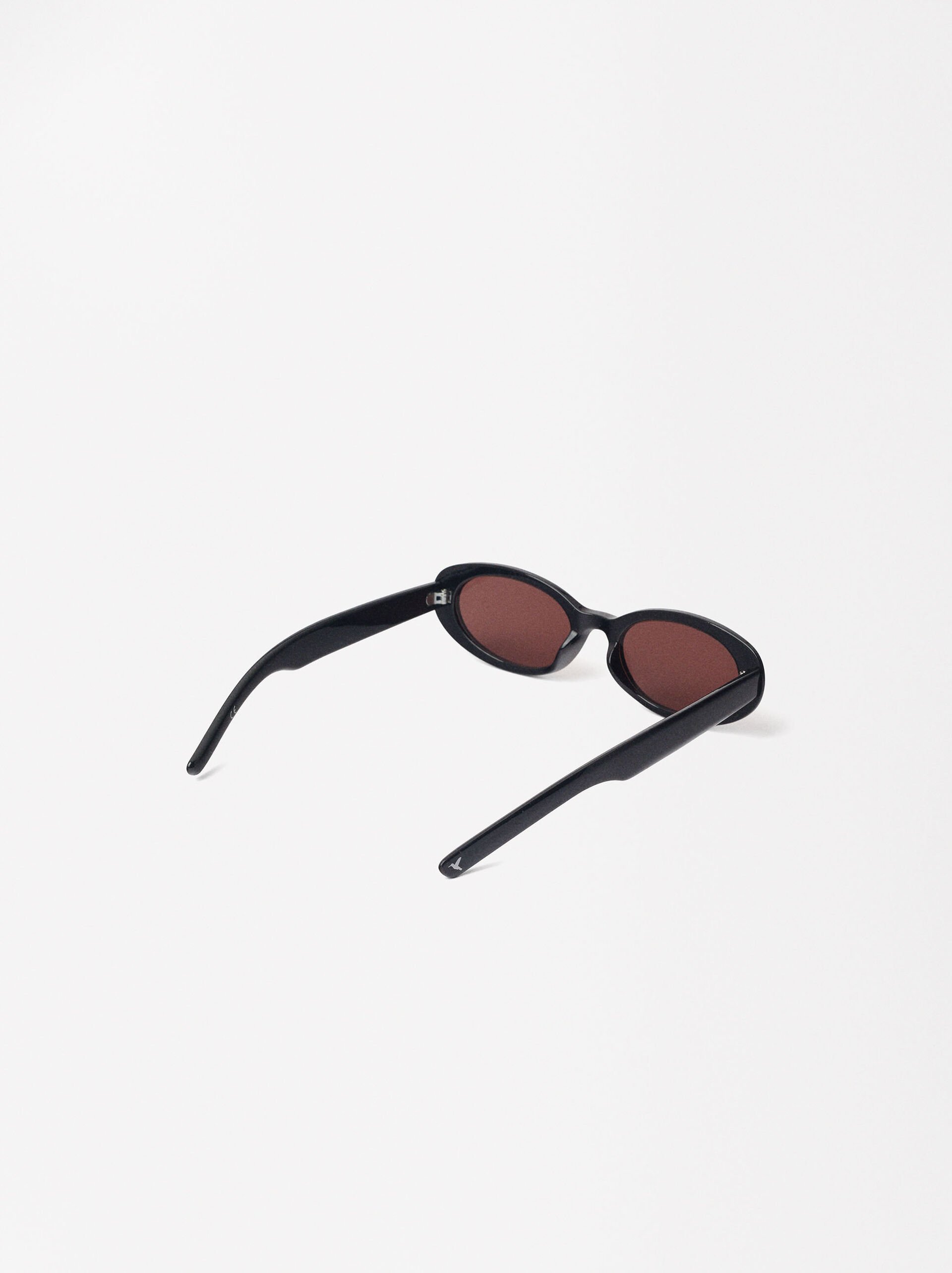 Oval Sunglasses image number 3.0