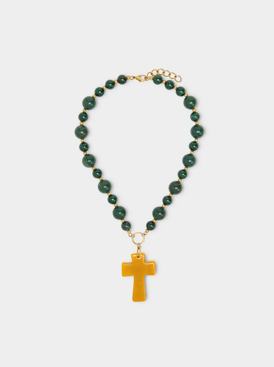 Short necklace of beads with cross pendant
