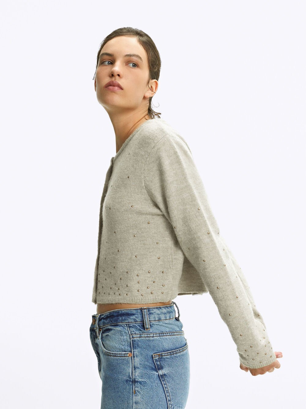 Knitted Cardigan With Applications