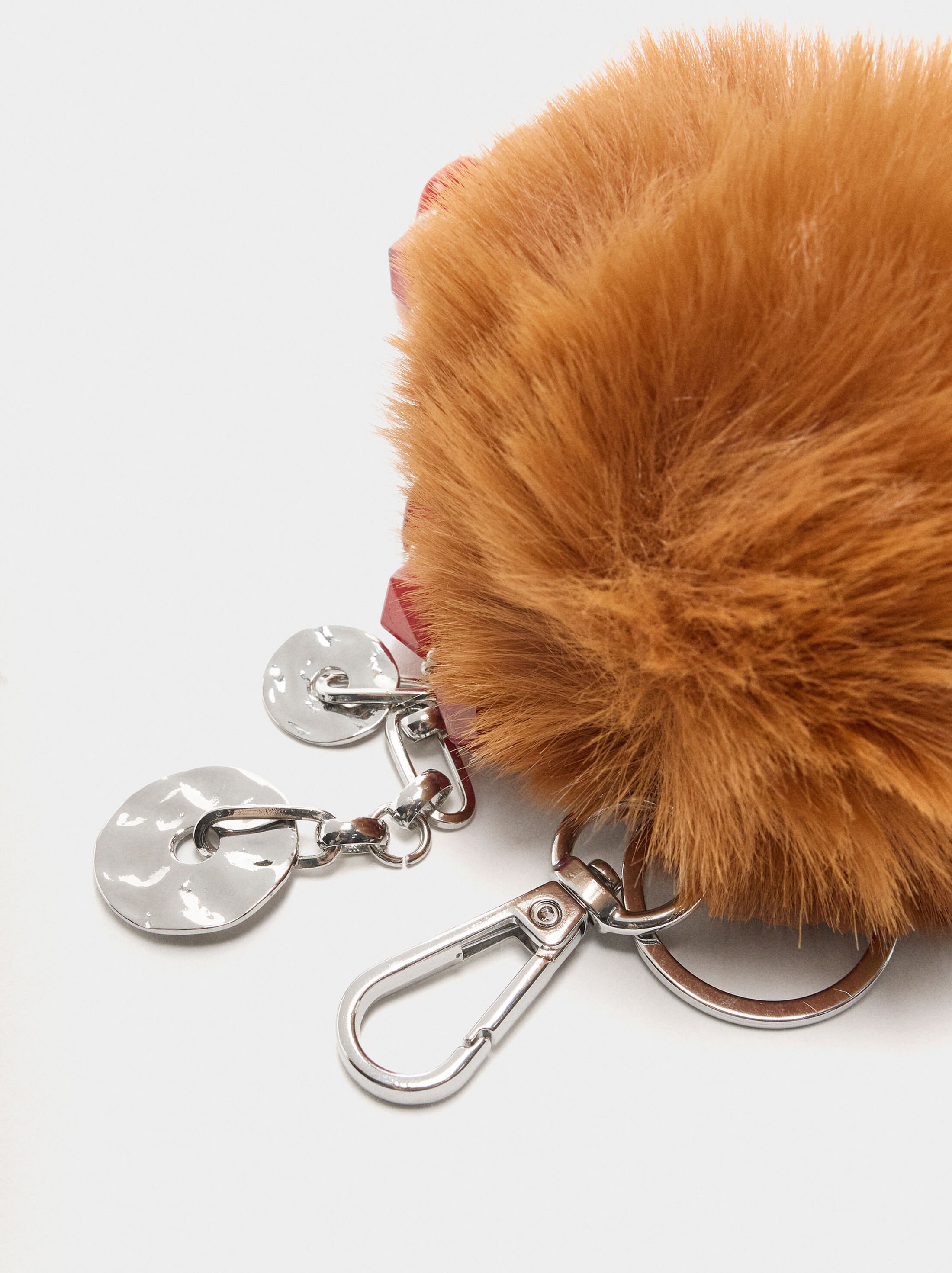 Keychain charm pompom with faceted beads image number 2.0