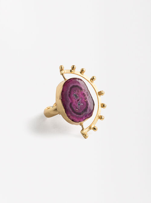 Runder Ring mit Stein