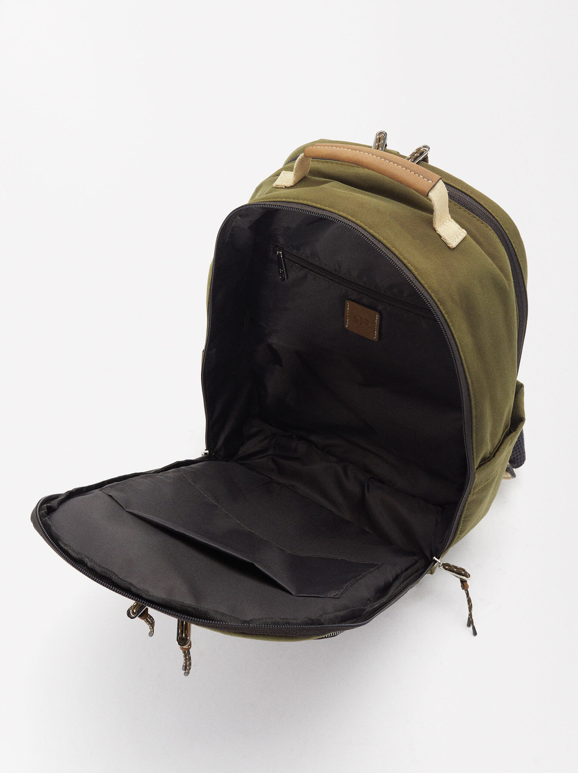 Cabin Backpack image number 5.0