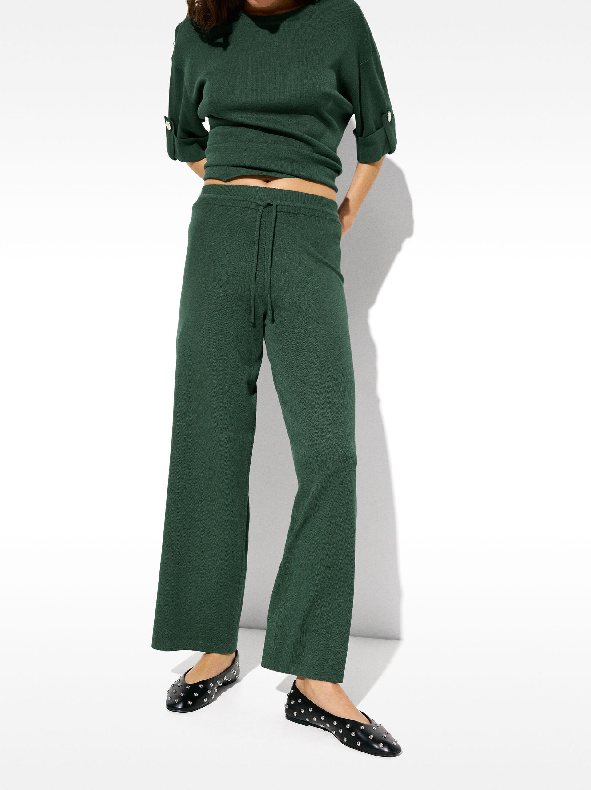 Pantalón de punto ajustable con cordón image number 1.0