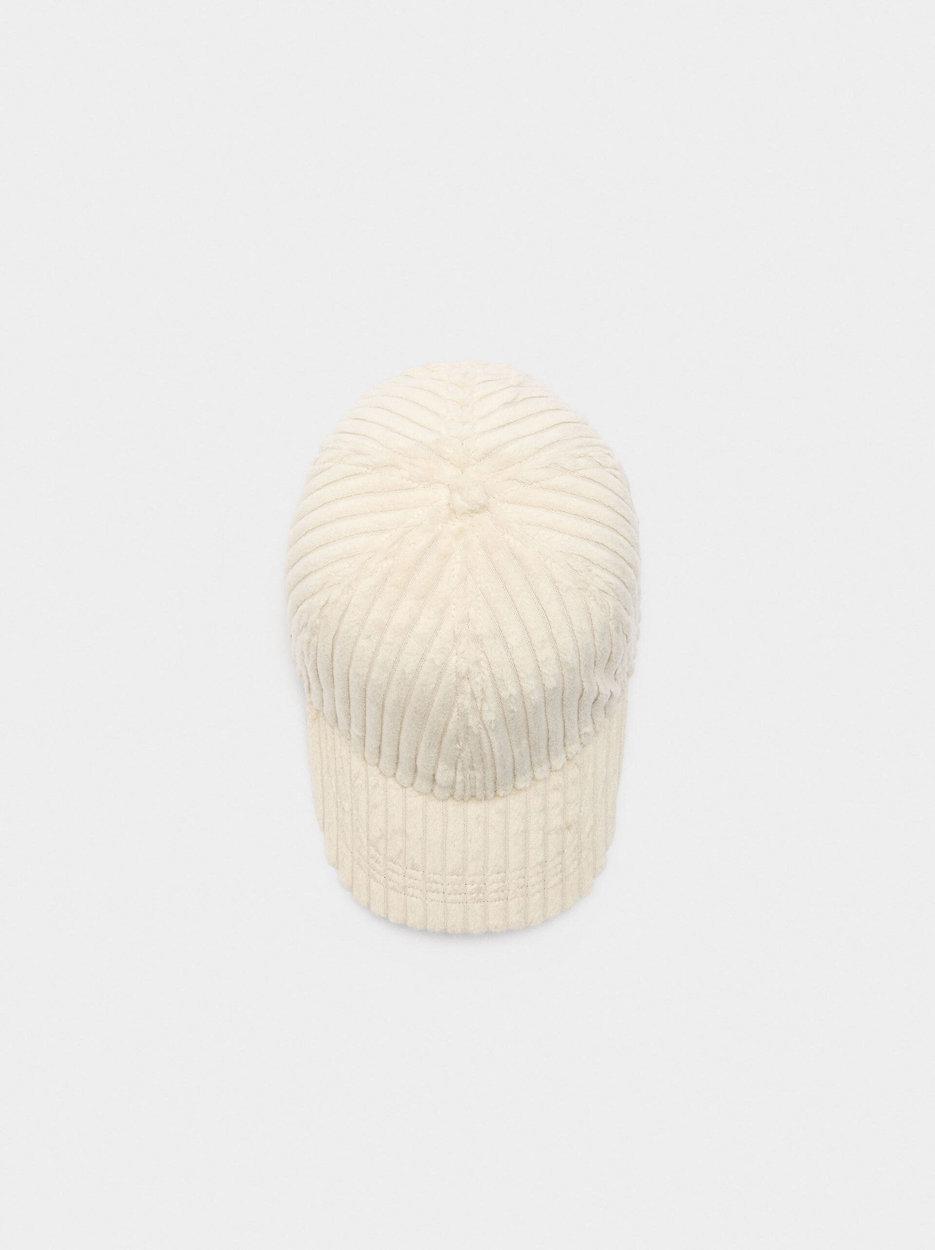 Ribbed velvet cap image number 5.0