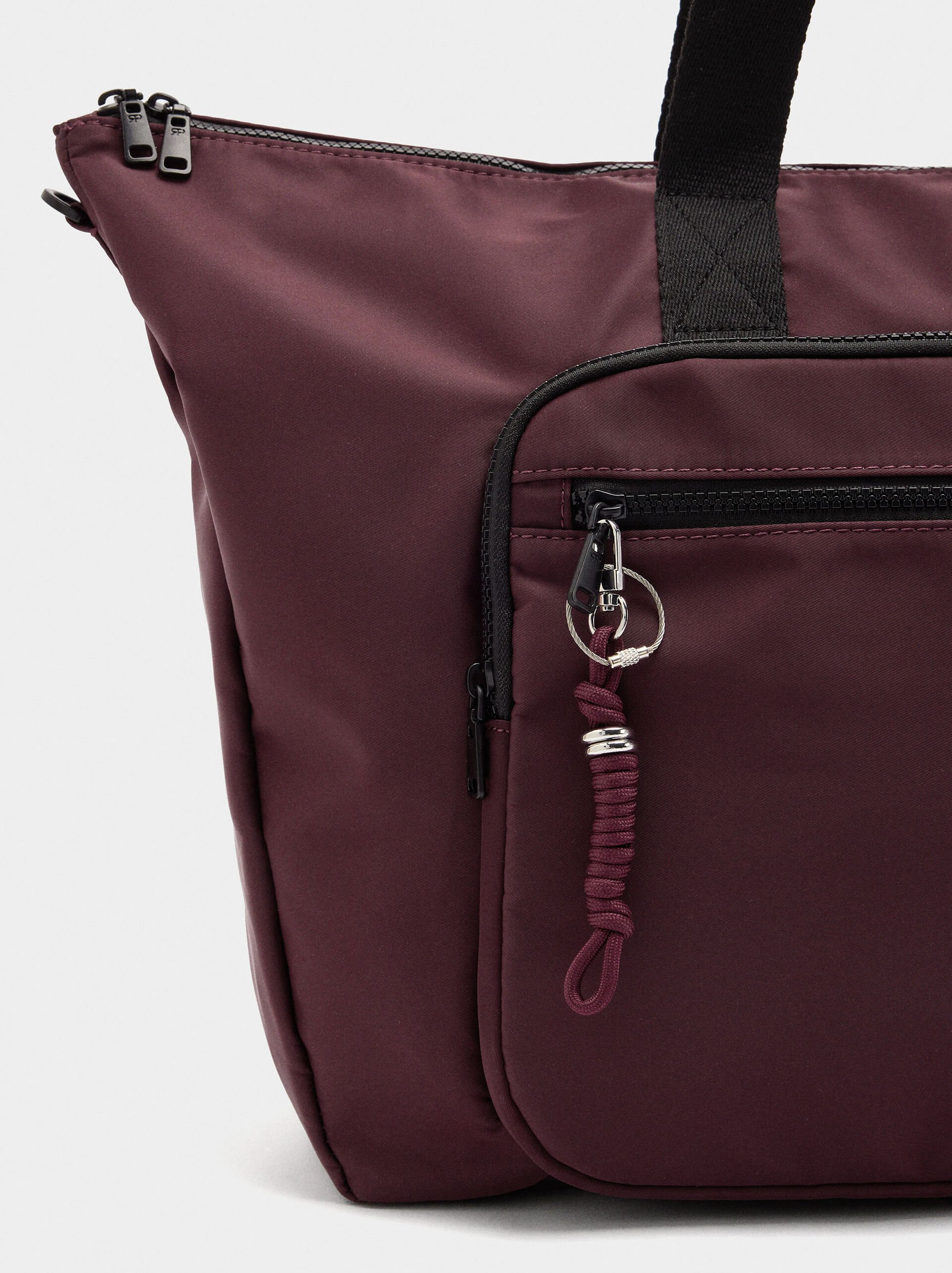 Nylon weekend bag image number 1.0