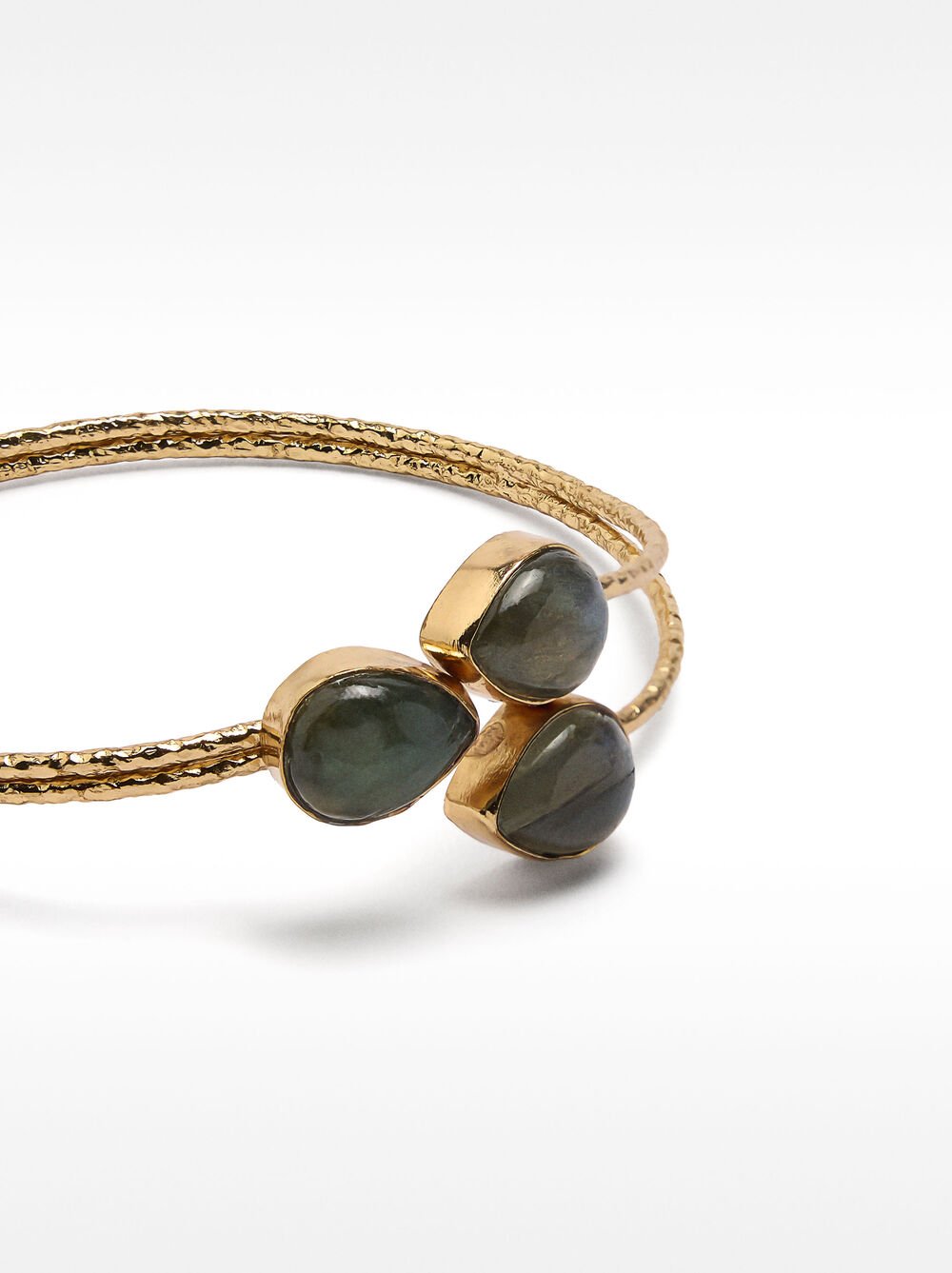 Double bracelet with stones