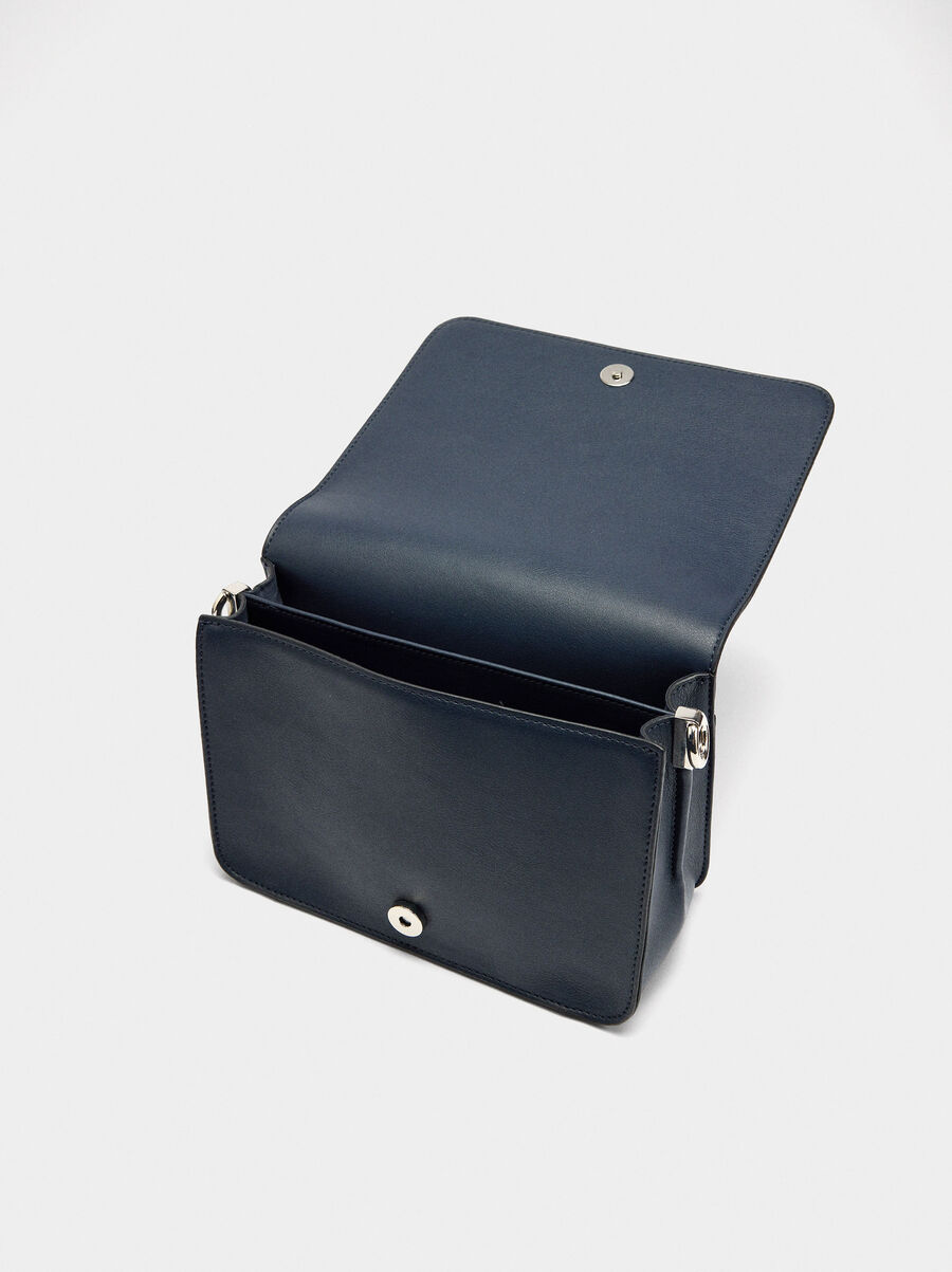 Plain crossbody bag with flap