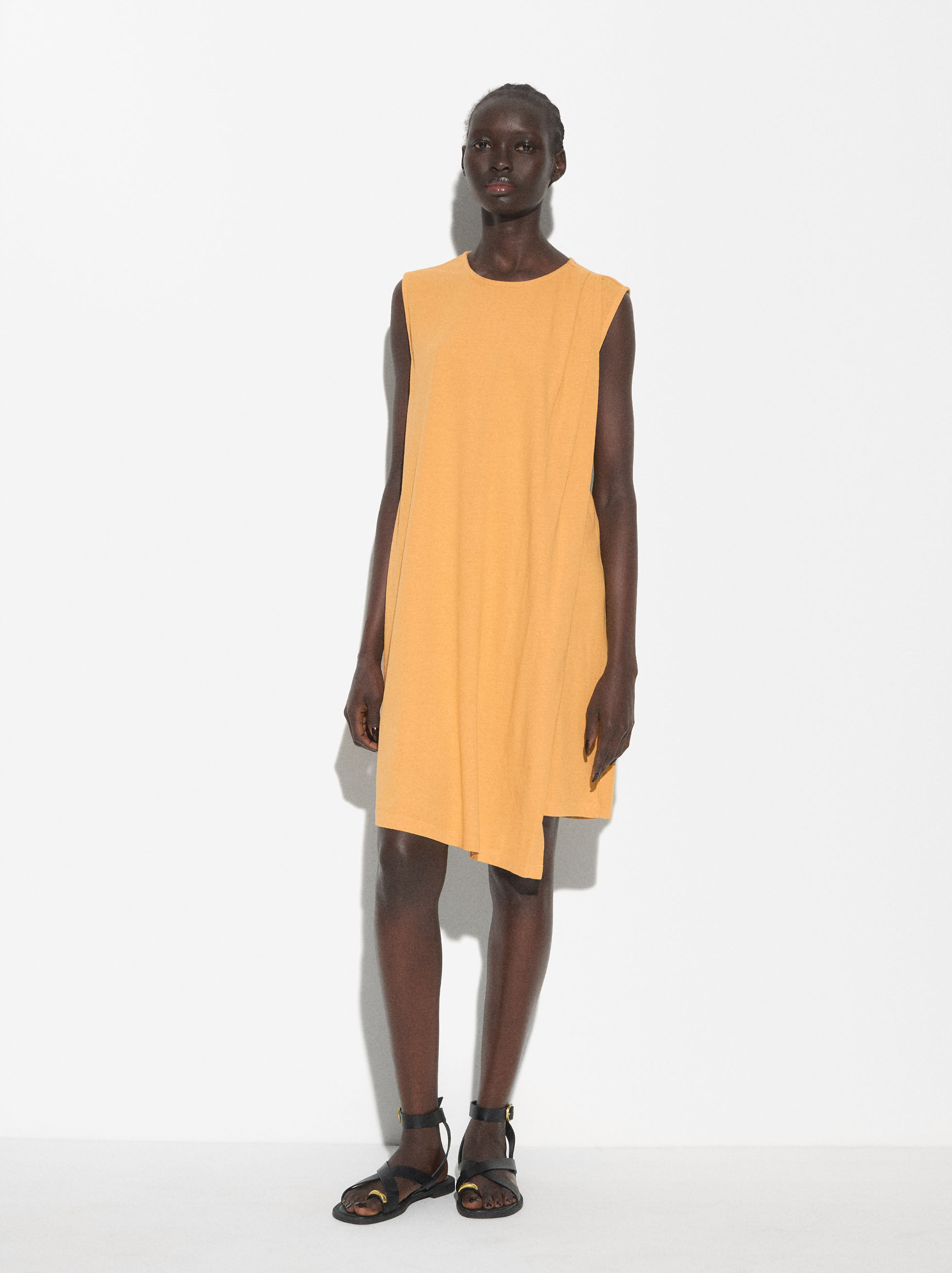Robe courte moutarde new arrivals