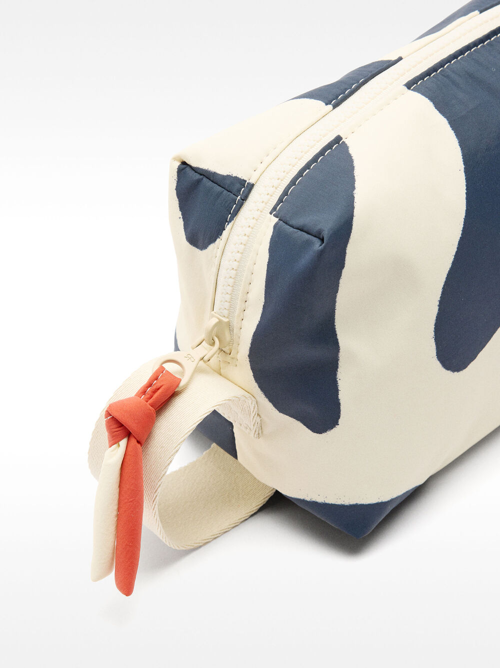 Printed nylon toiletry bag