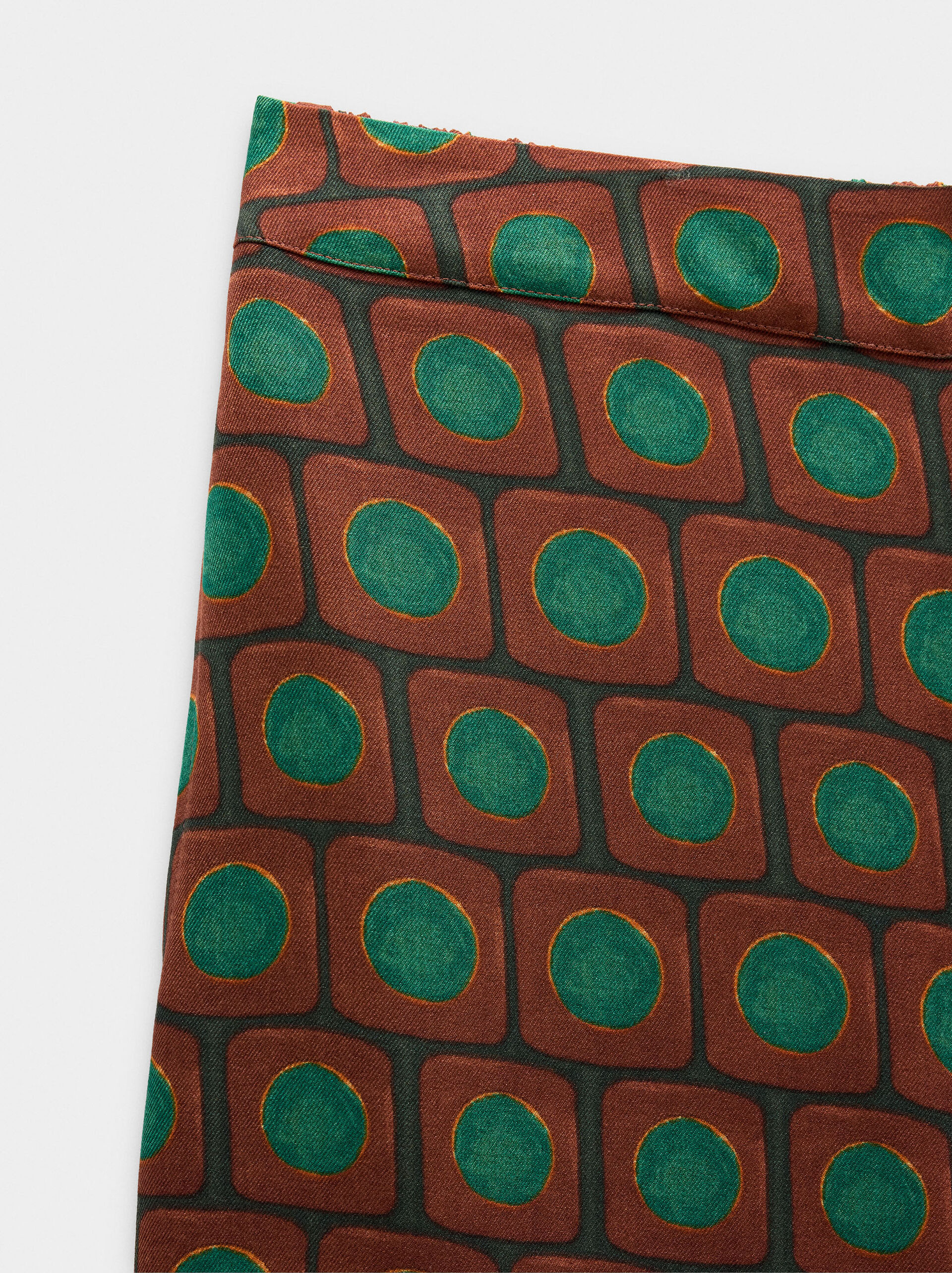 Printed trousers with 100% cotton image number 5.0