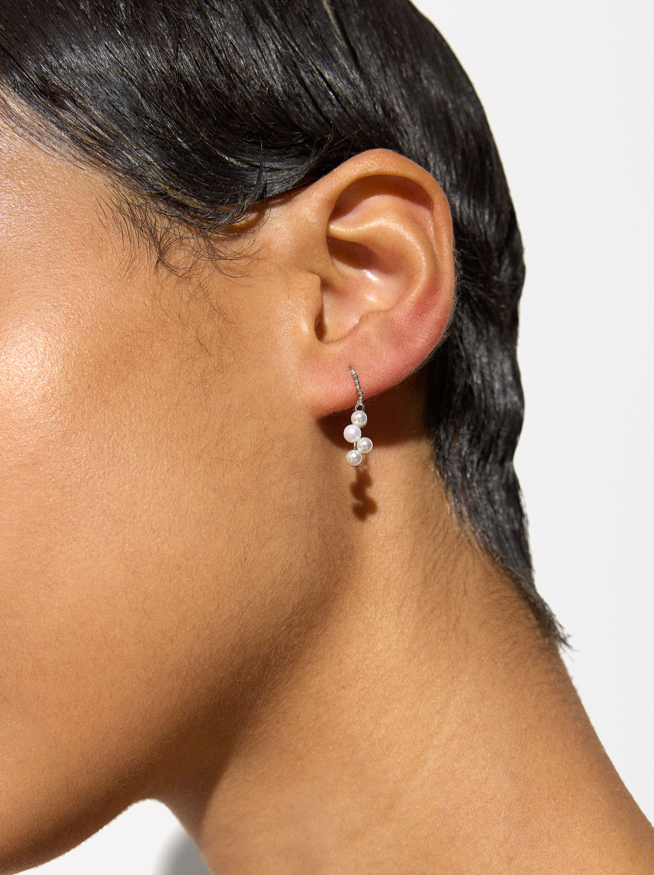 Earrings with pearls image number 1.0