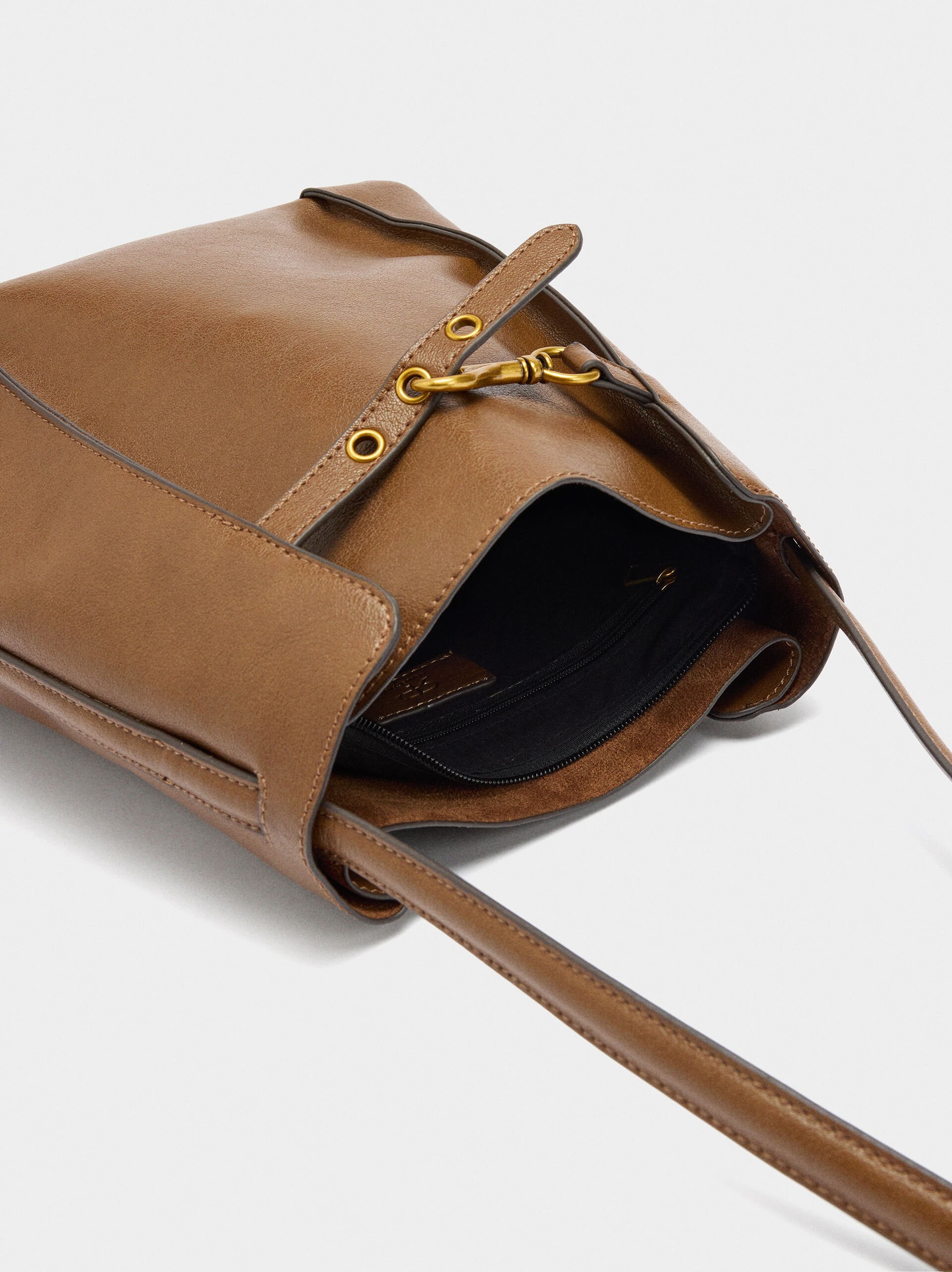 Bucket bag with side folds image number 3.0