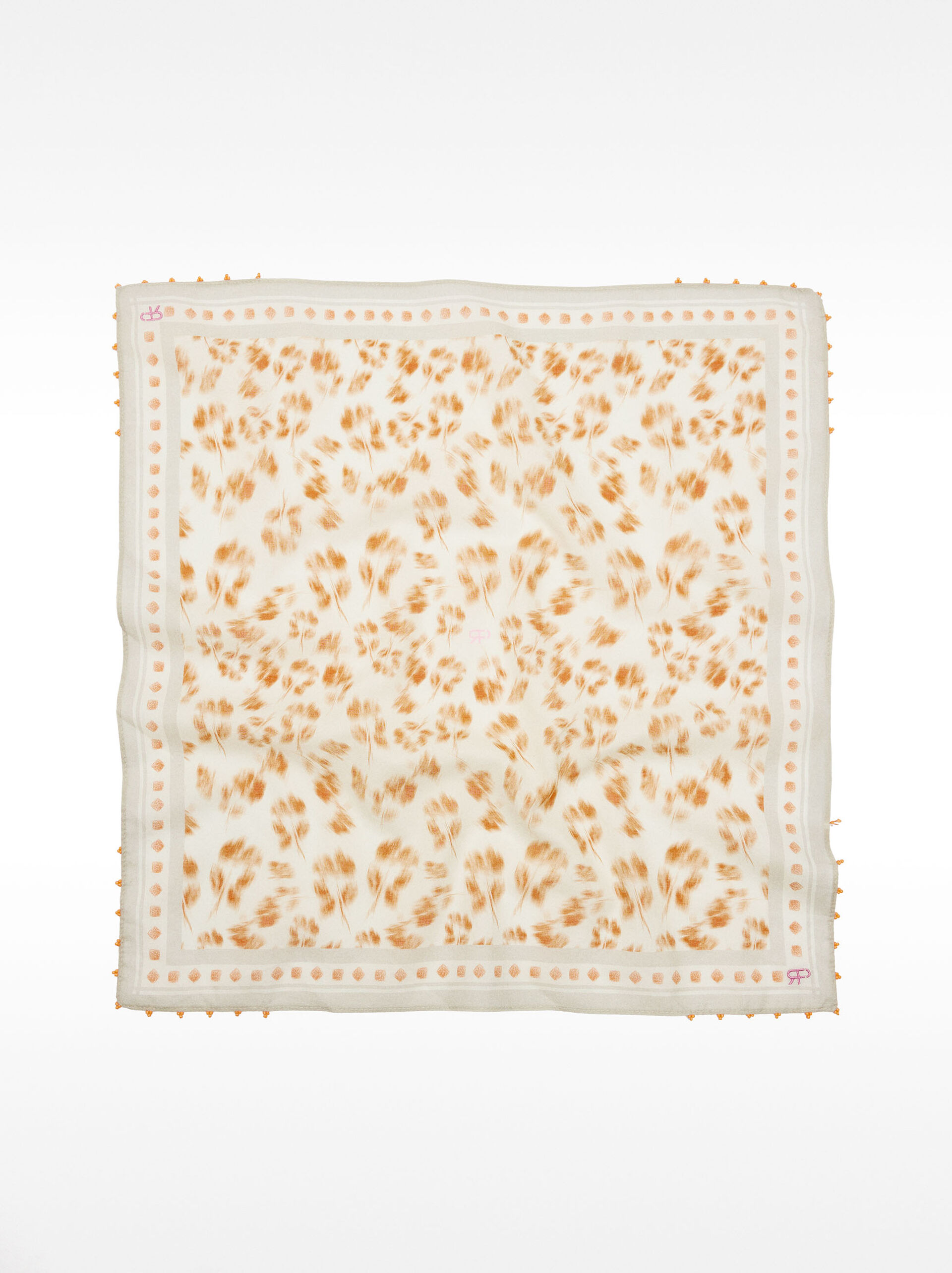 Square printed scarf made of 100% cotton image number 0.0