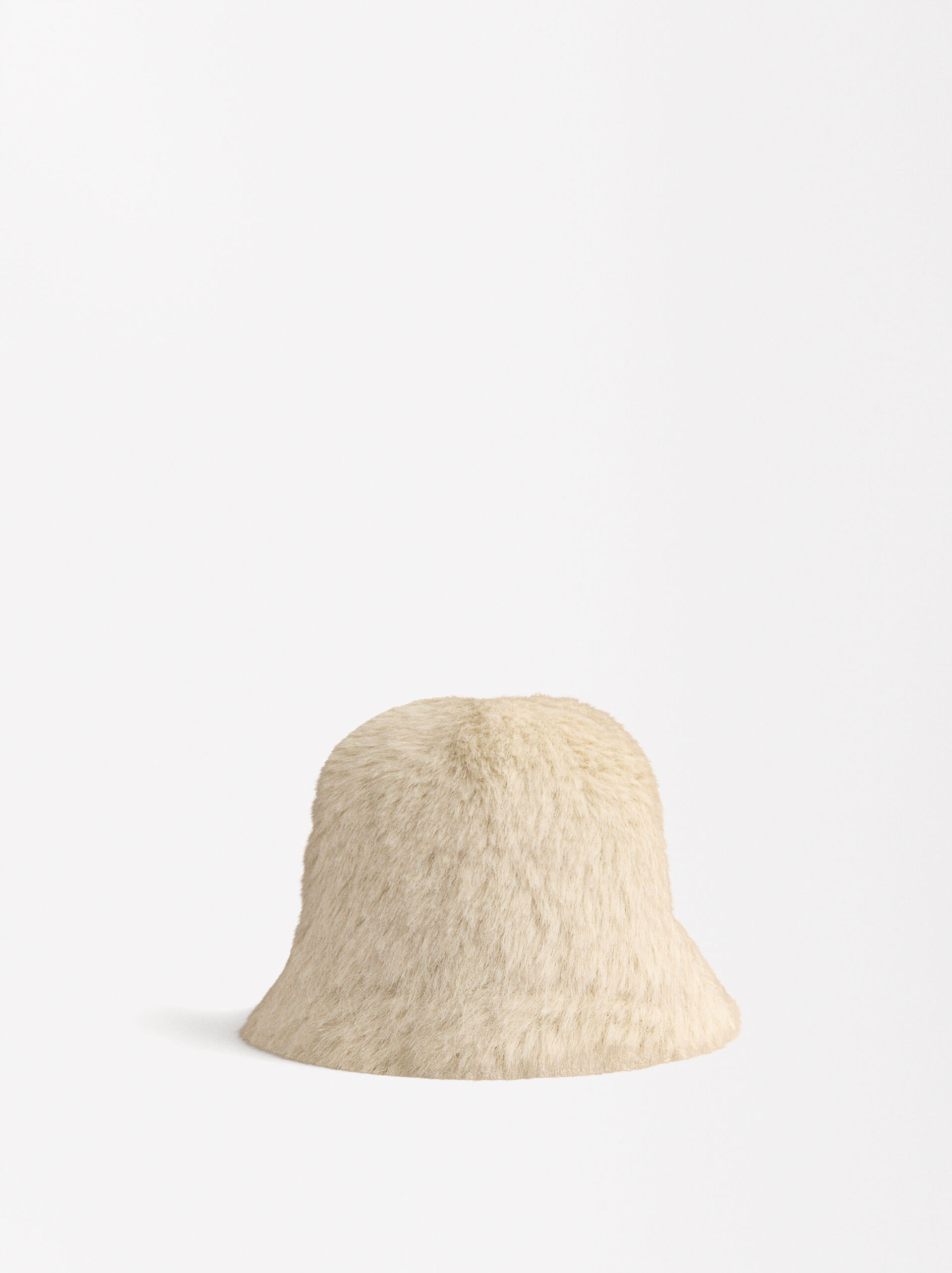 Gorro bucket efecto pelo image number 0.0
