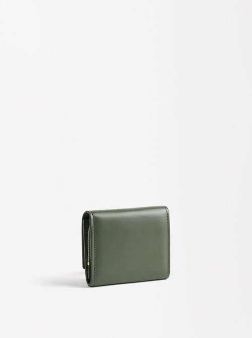 Cartera con cierre de solapa