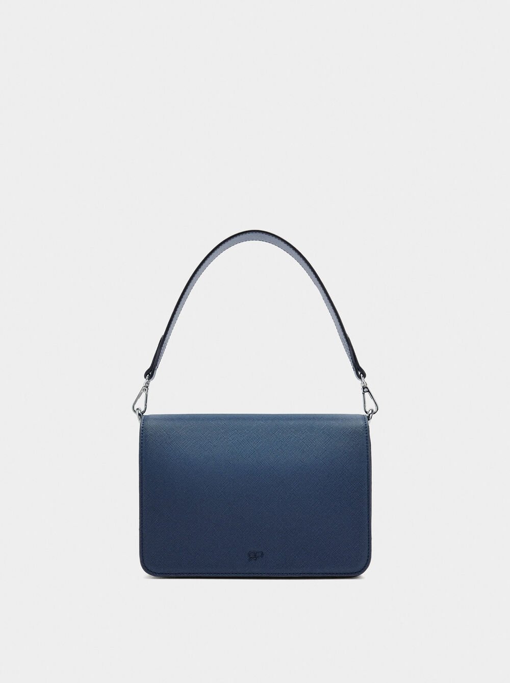 Crossbody bag with texture and flap closure