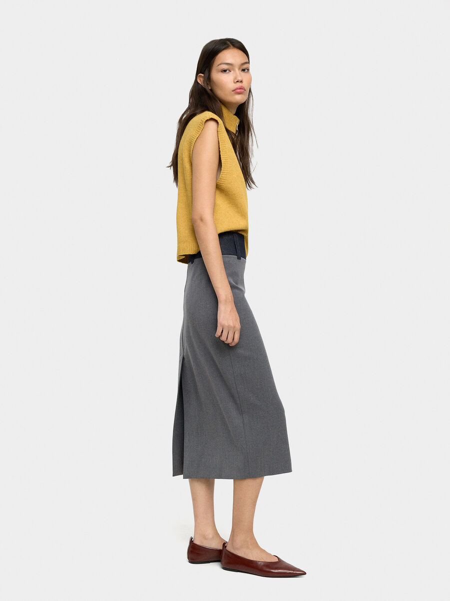Midi pencil skirt