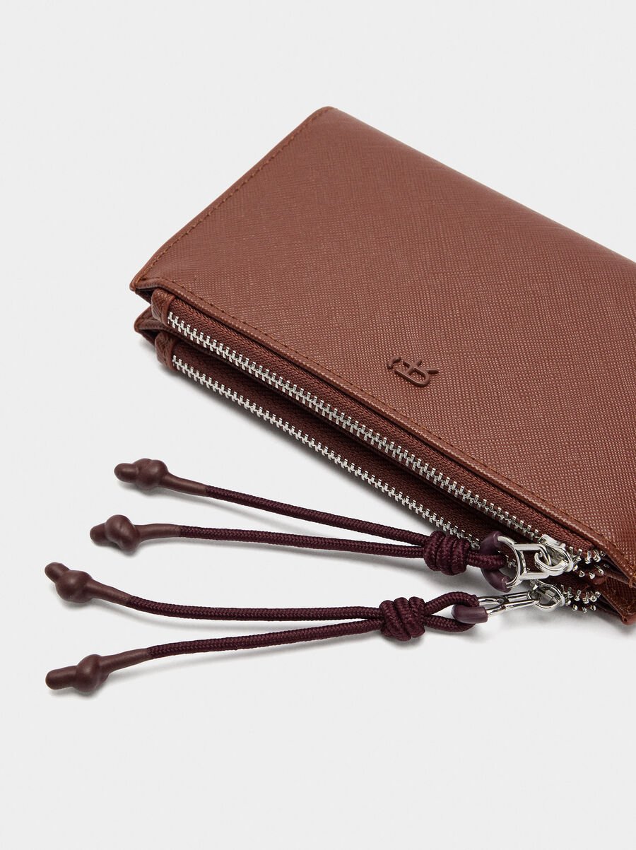 Wallet with M texture