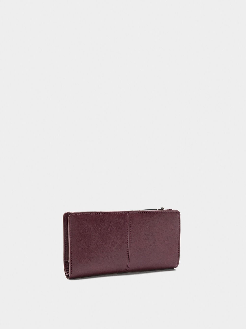 Plain wallet with cracked effect XL
