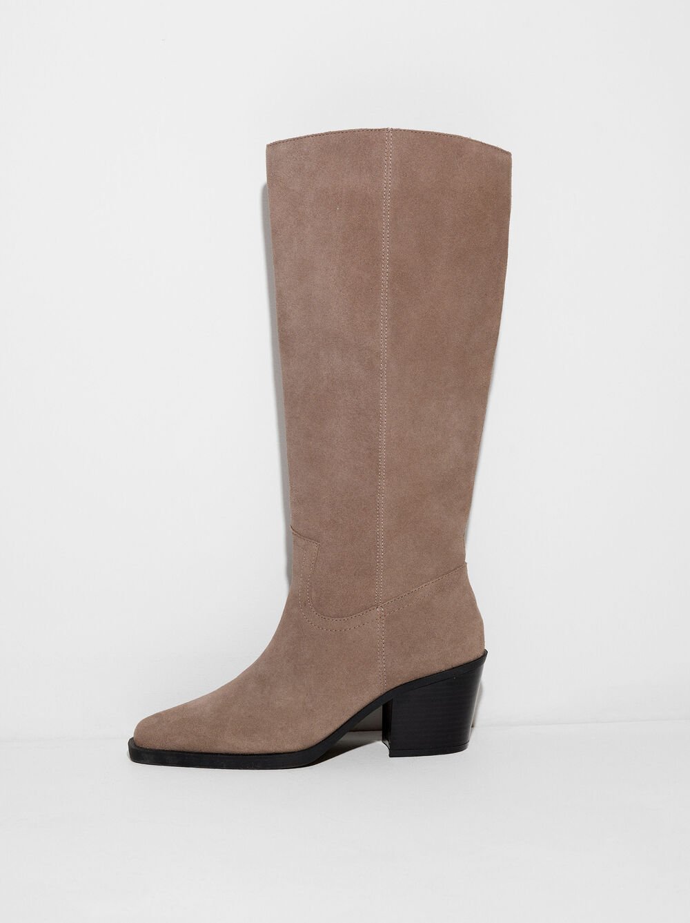 Stivali in pelle con gambale alto