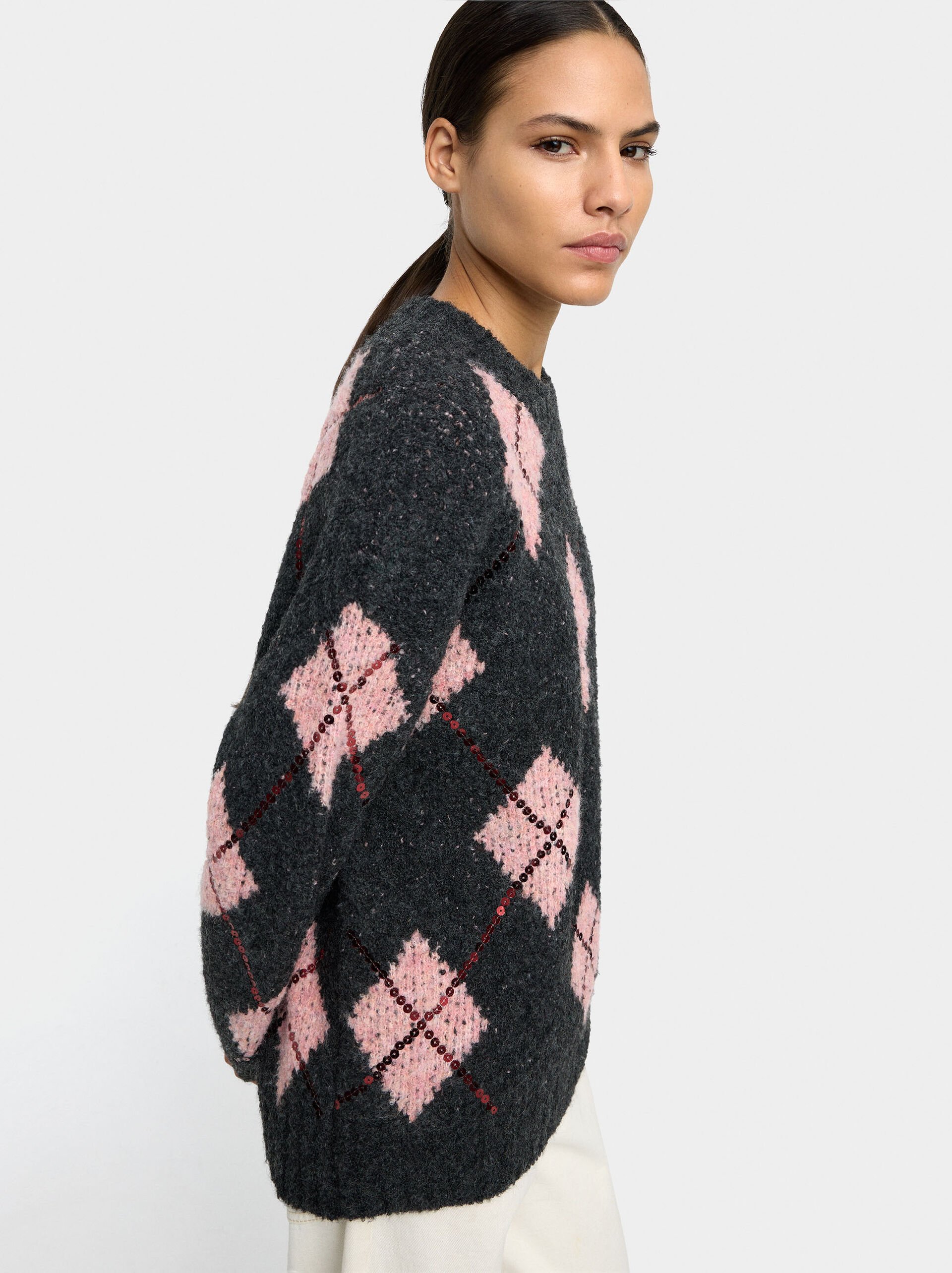 Knit sweater with printed diamonds image number 2.0