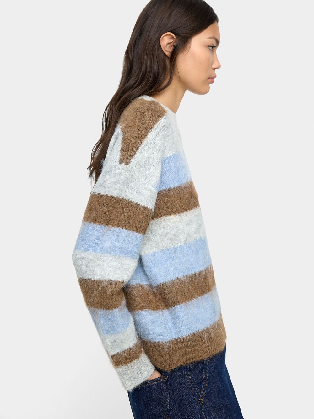 Sweater in knit with stripes