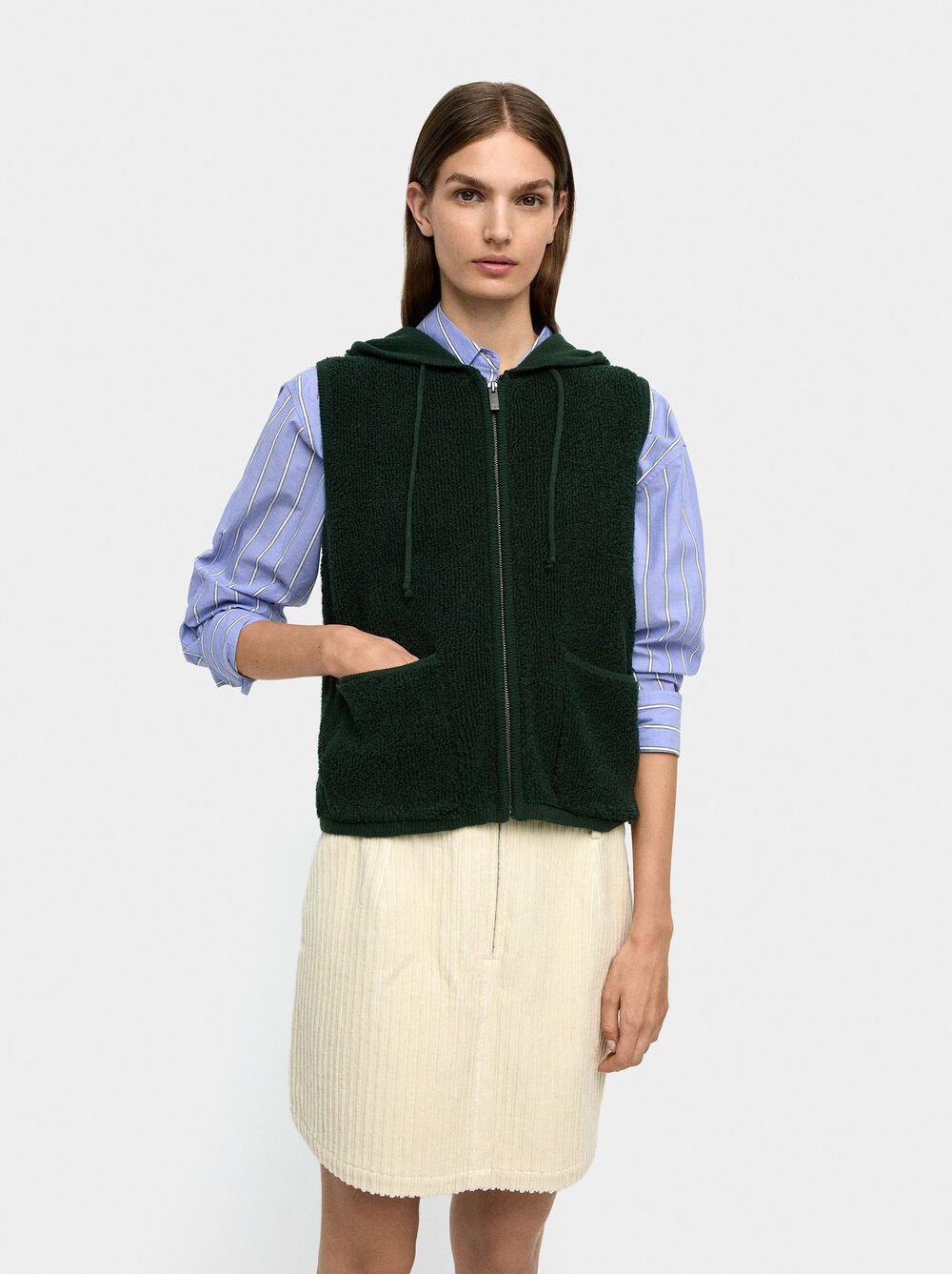 Knitted vest with hood