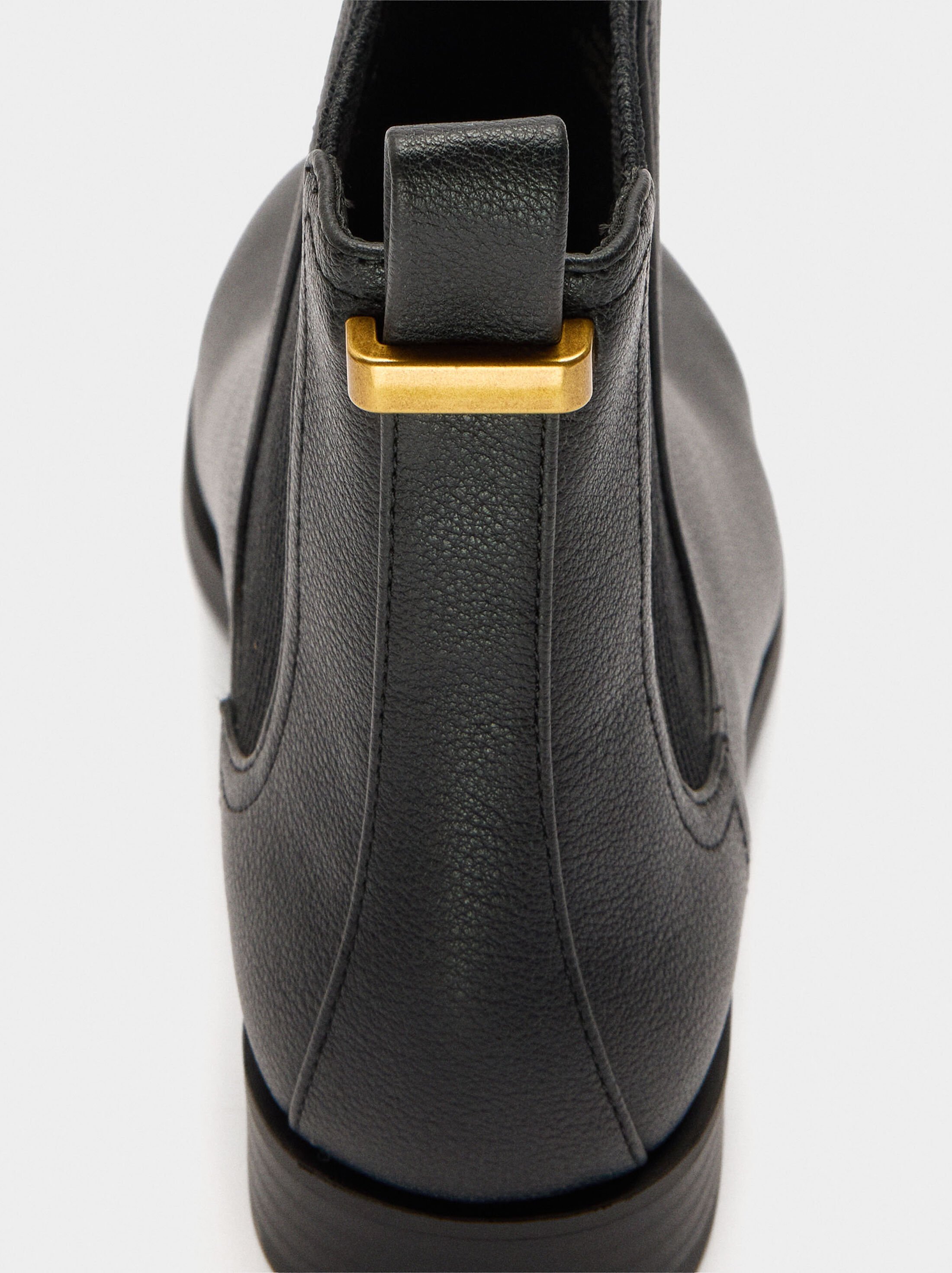 Botes Chelsea de turmel image number 4.0