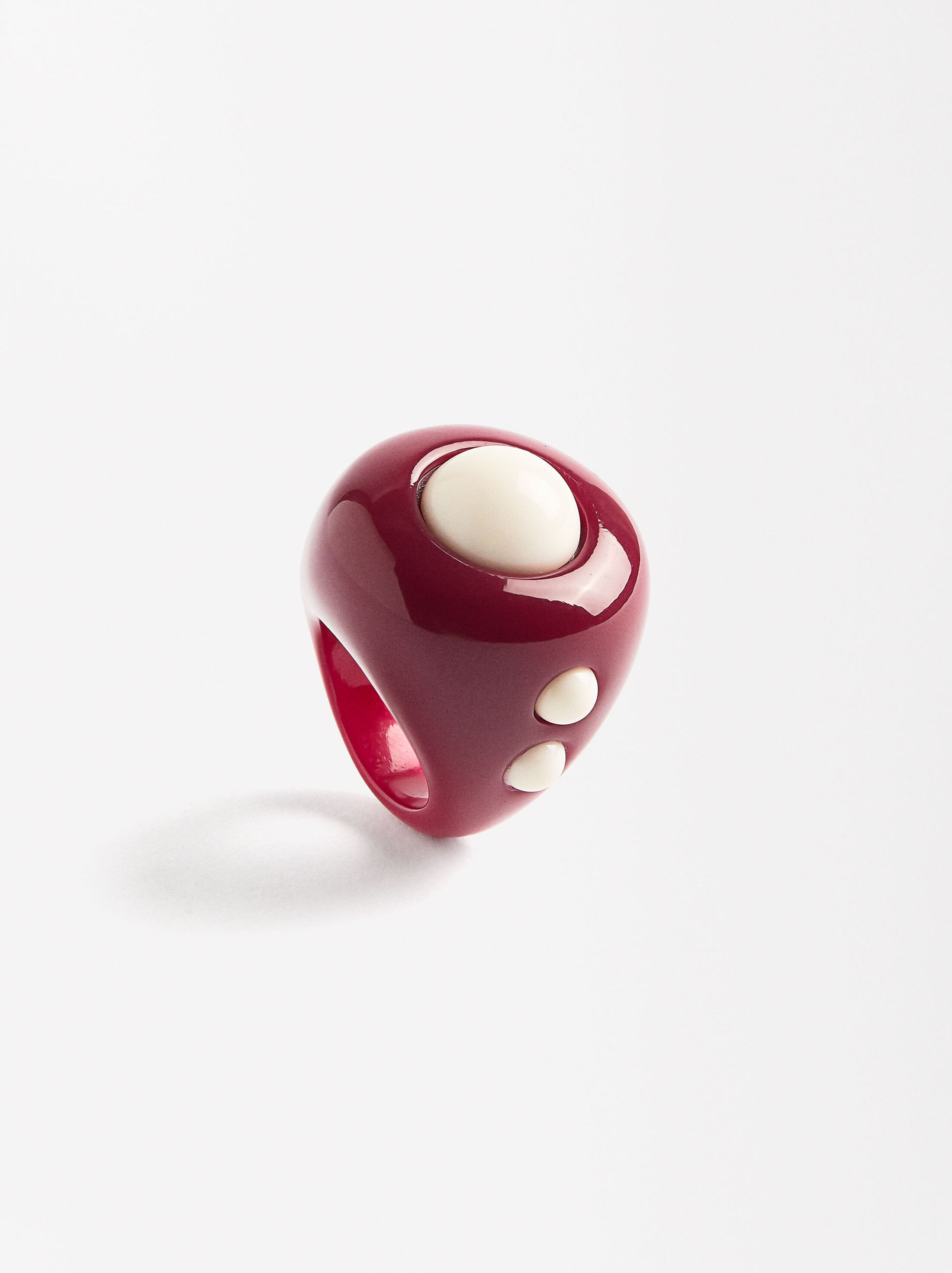 Ring with contrasting sphere image number 2.0