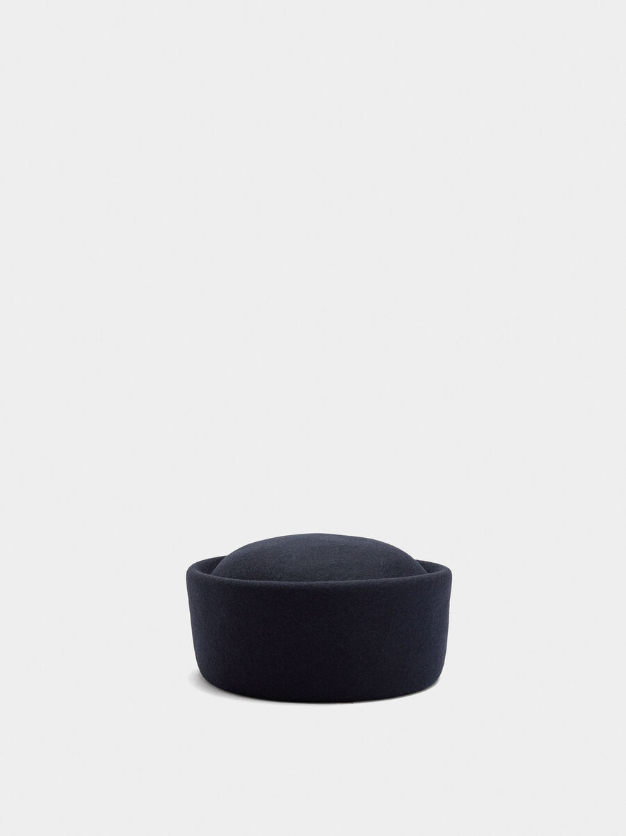 Wool pillbox hat