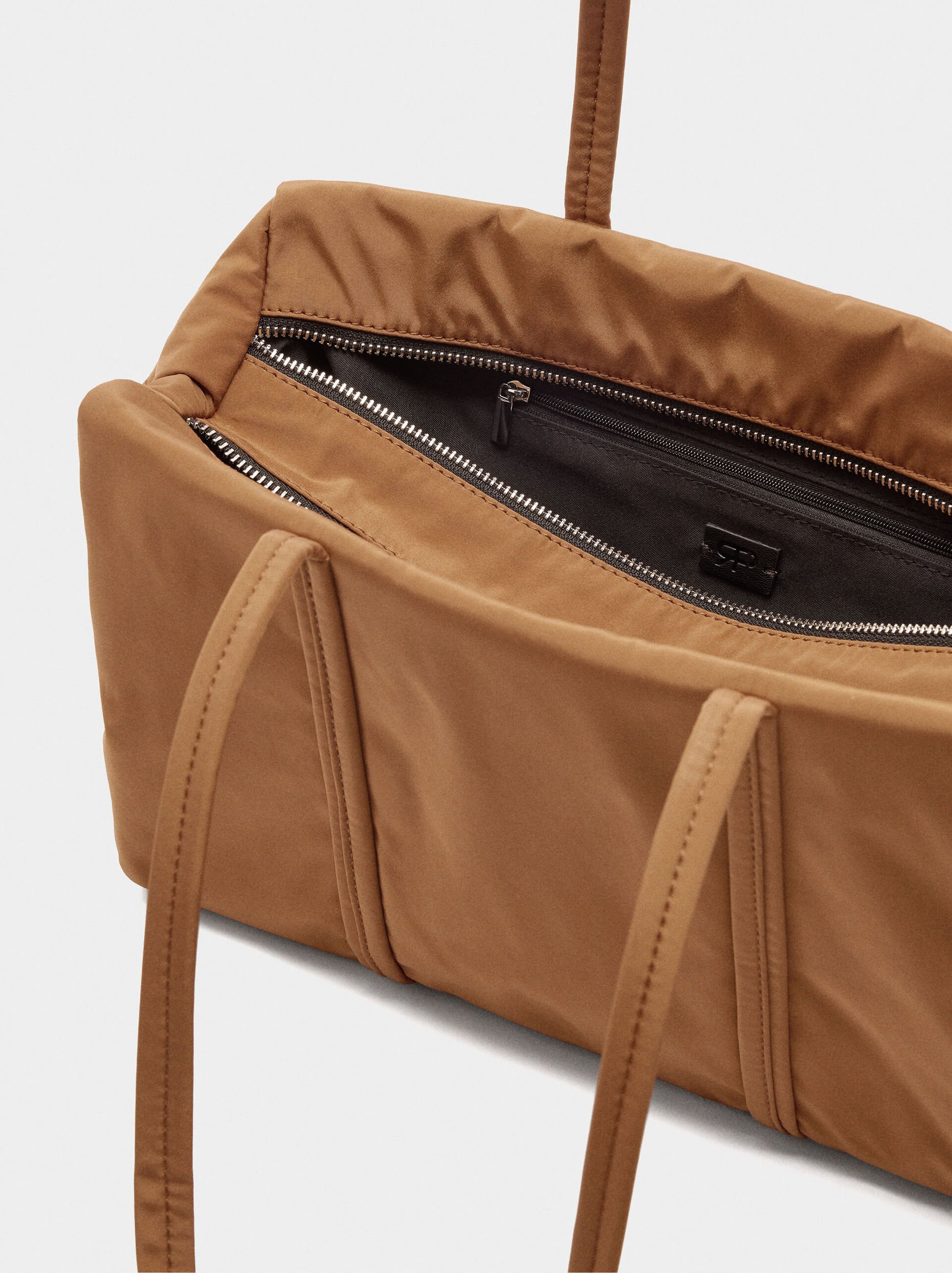 Sac bowling en nylon image number 3.0