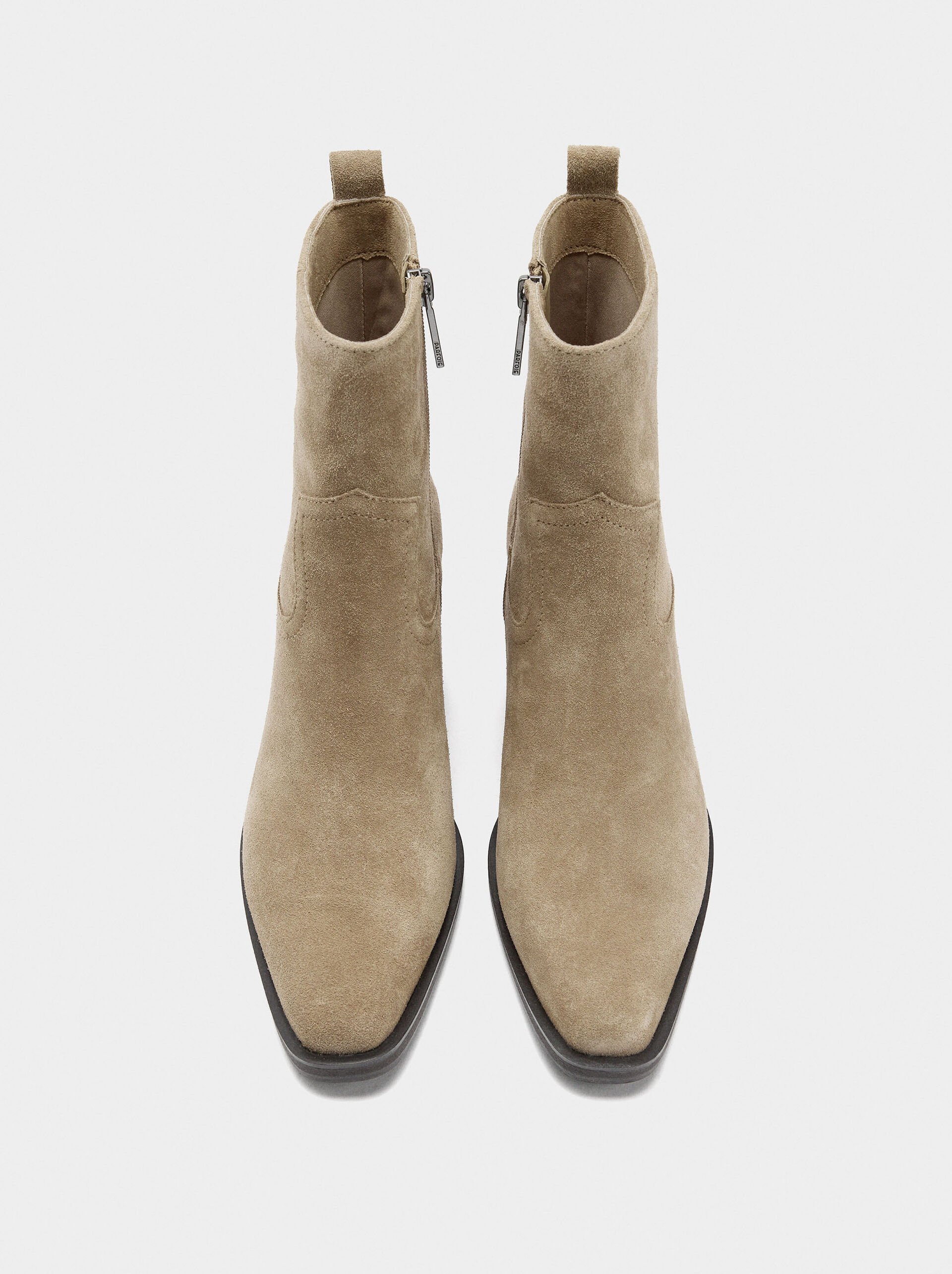 Leather ankle boots with wide heel image number 0.0