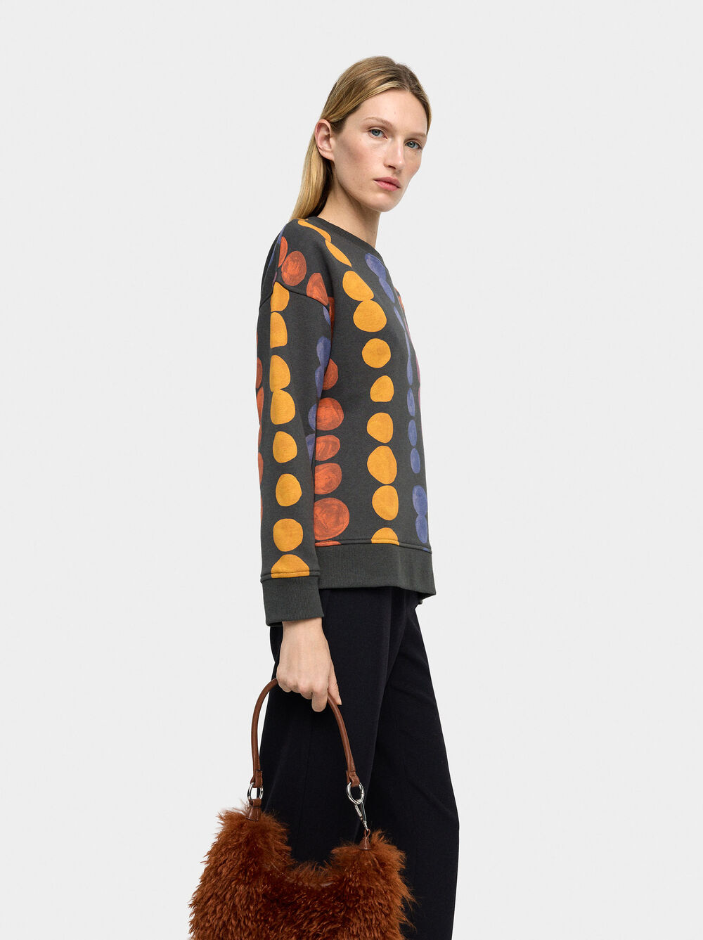 Sweatshirt with printed design