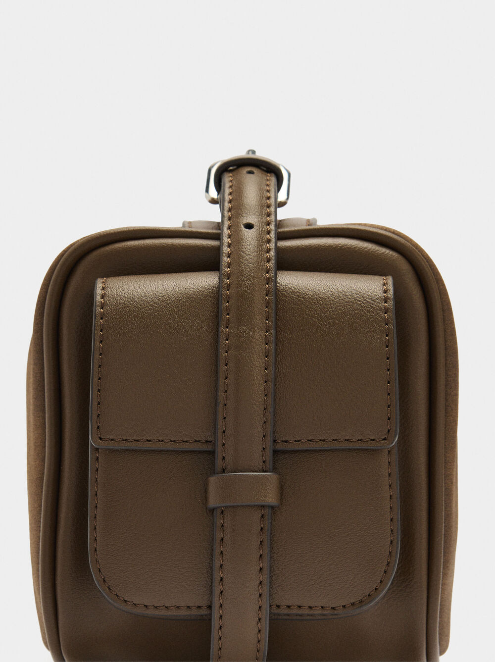 Rectangular shoulder bag