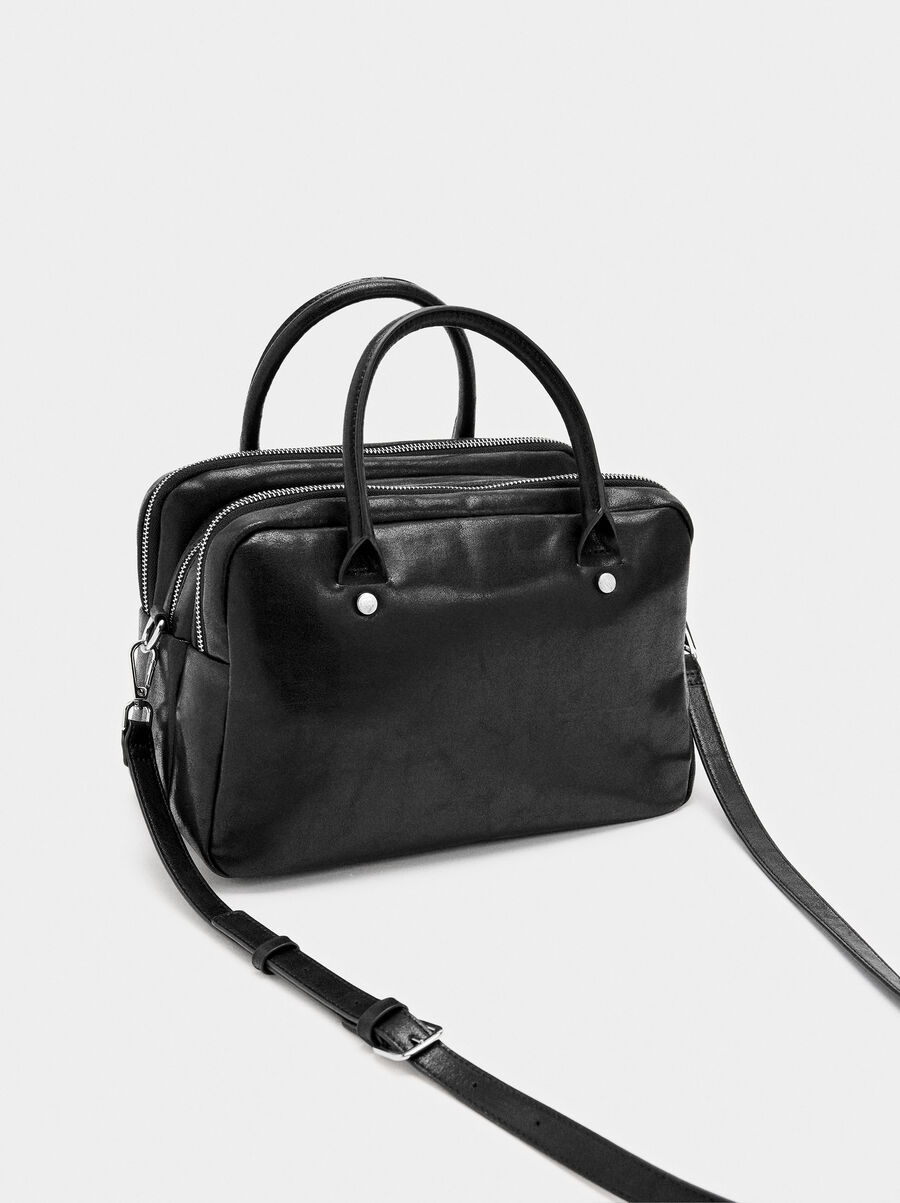 Bolso bowling efecto craquelado