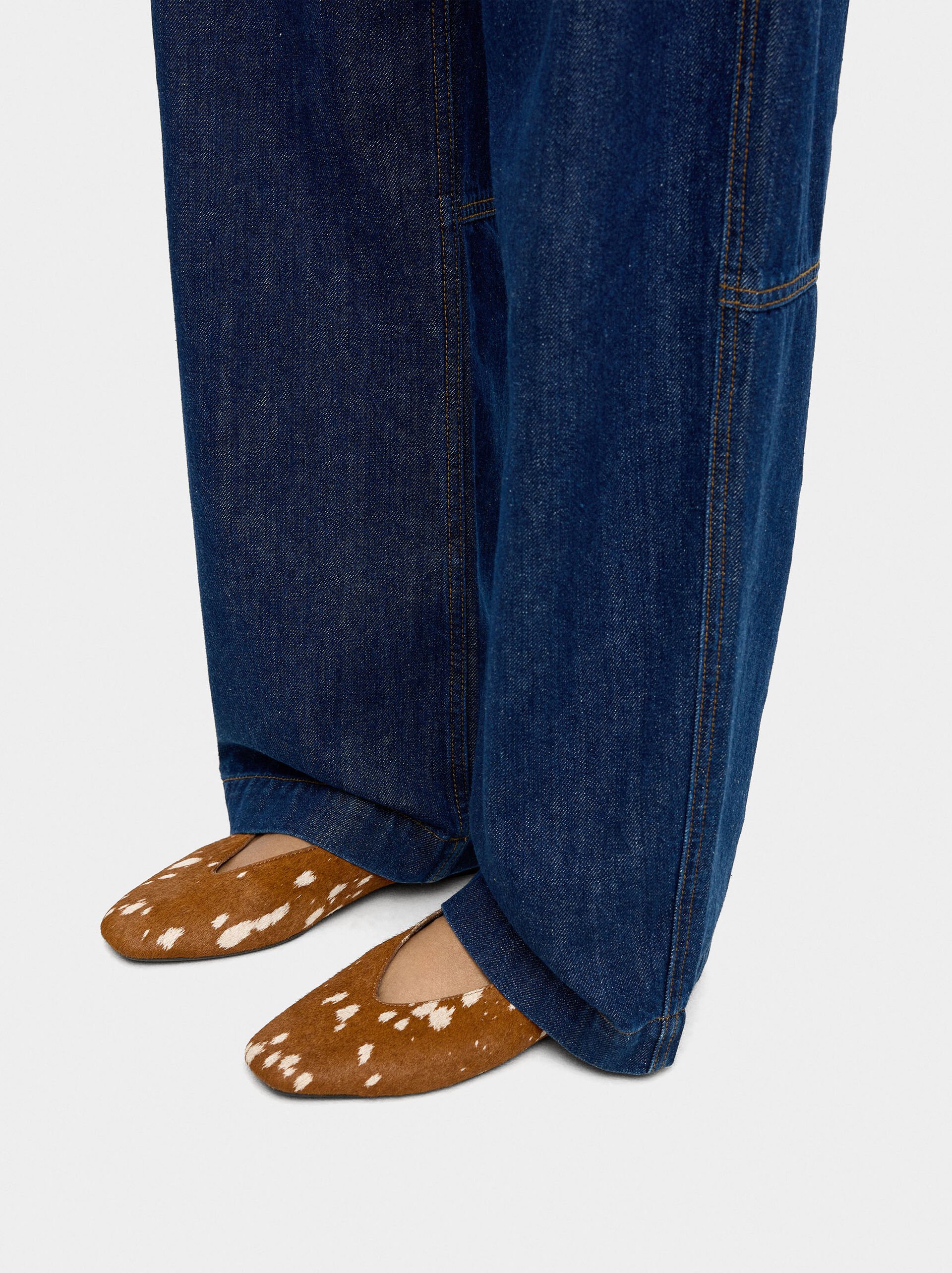 Animal print leather ballet flats image number 1.0