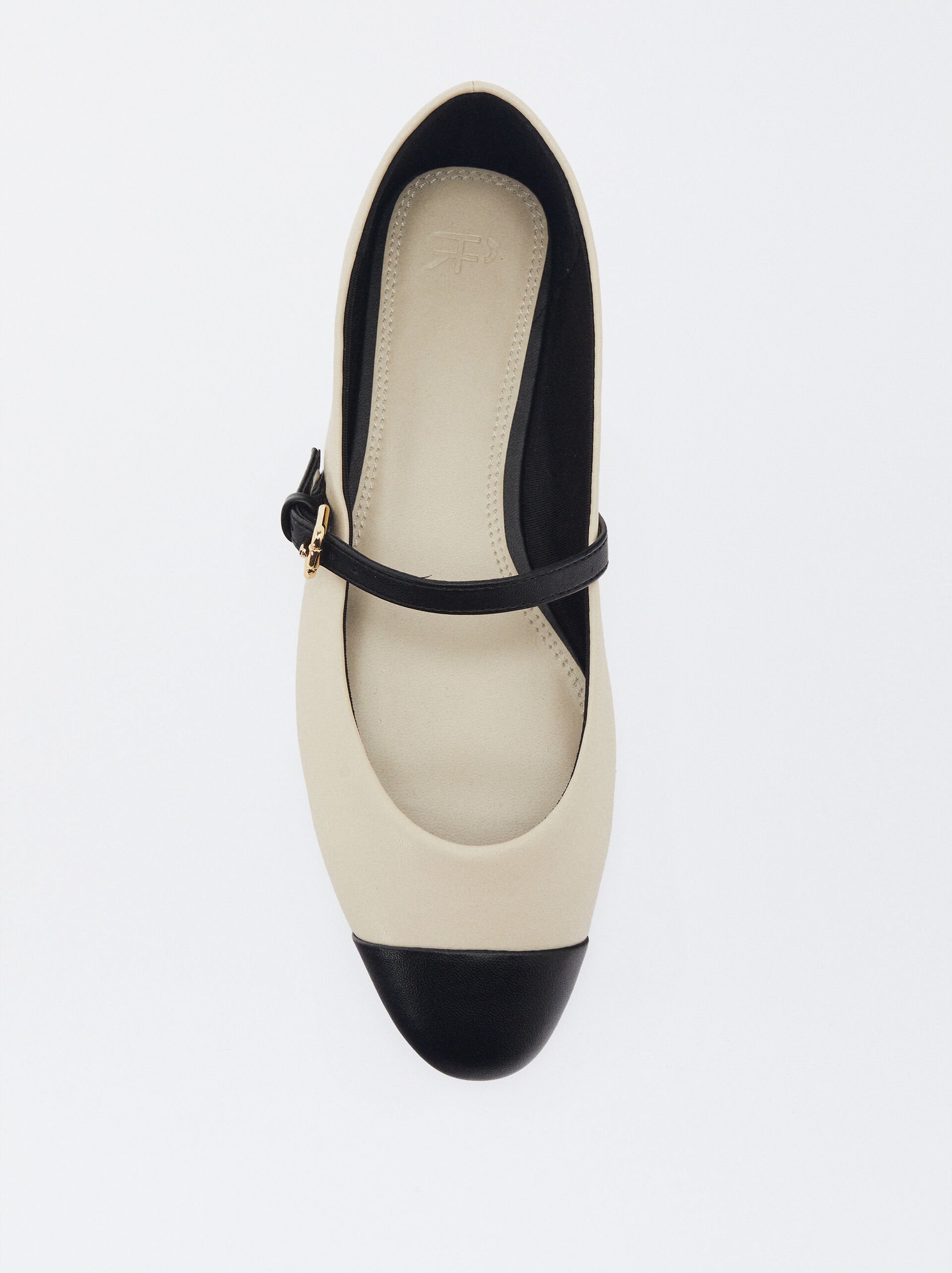 Bicolor Ballerinas With Buckle image number 3.0