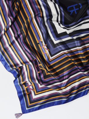 Quadratisches Halstuch Mit Print, Mehrfarbig, hi-res