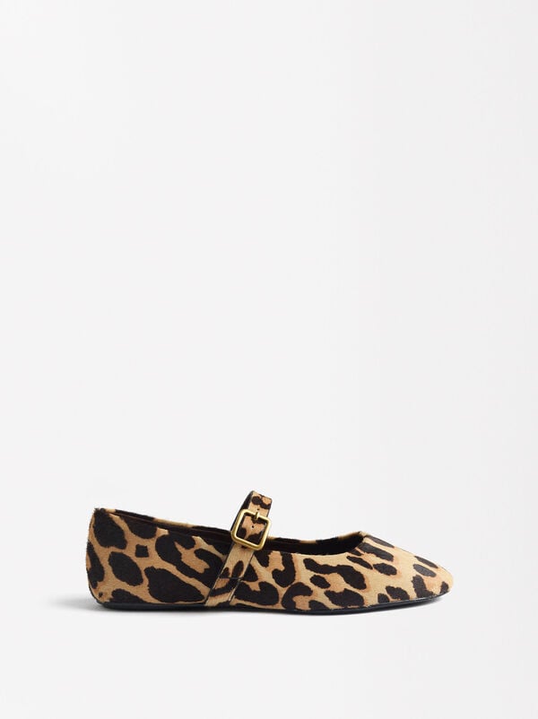 Leather ballerinas with leopard print