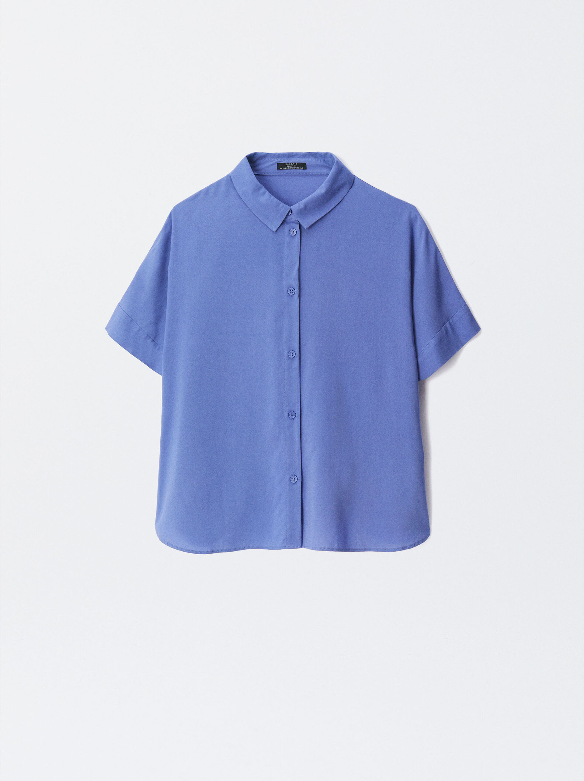 Short-Sleeved Shirt With Buttons image number 5.0
