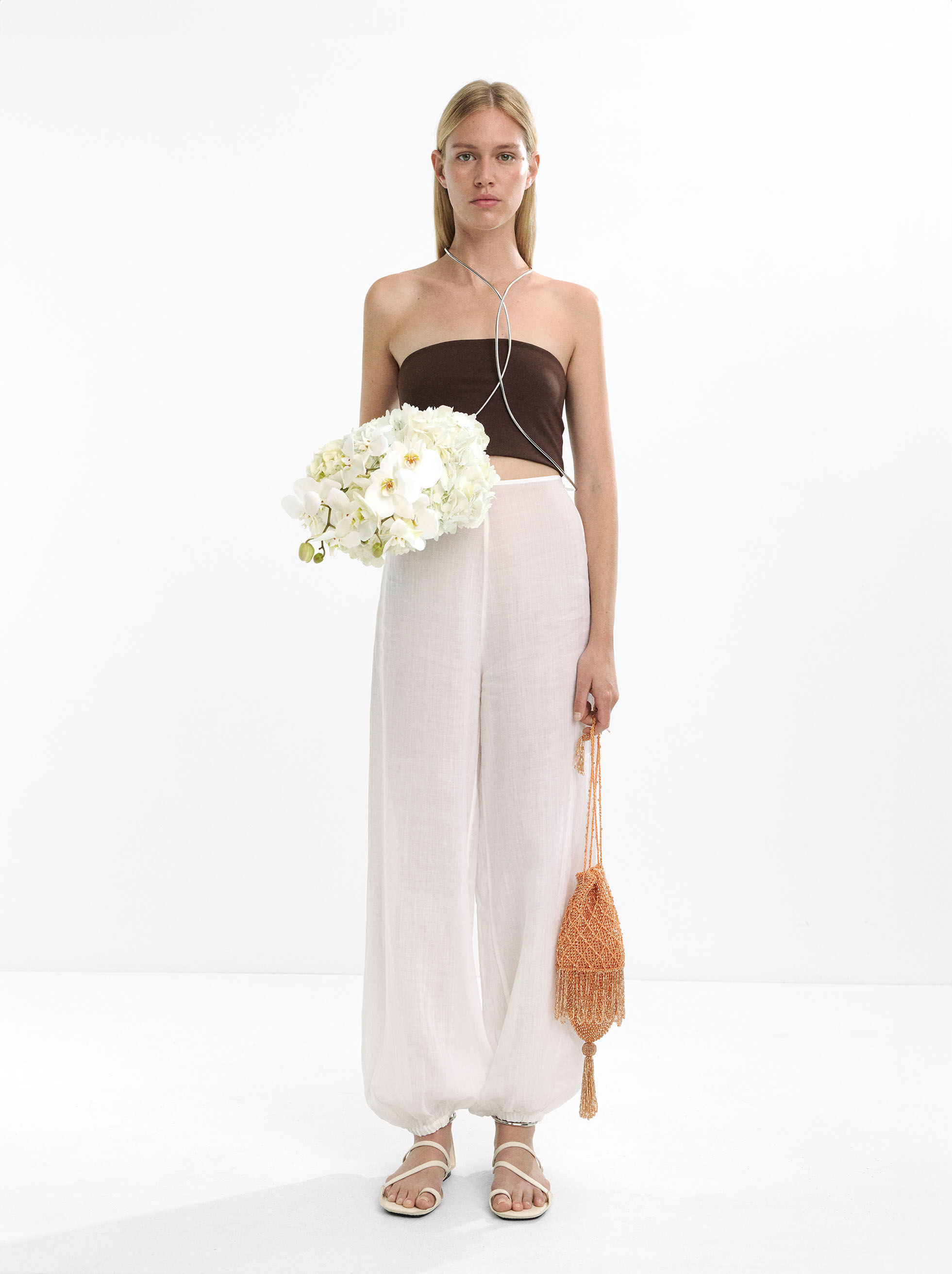 【GRAVER】White Flower Dot Embroidery Wide Balloon Trousers ASOS DESIGN wide leg floral embroidered pants in white | ASOS