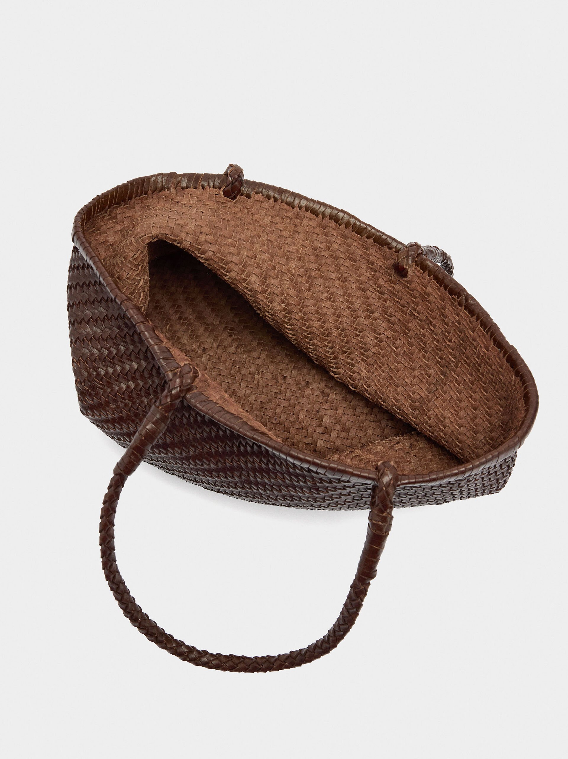 Woven leather shopper bag image number 5.0