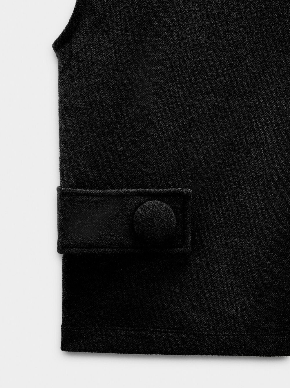 Top with side details